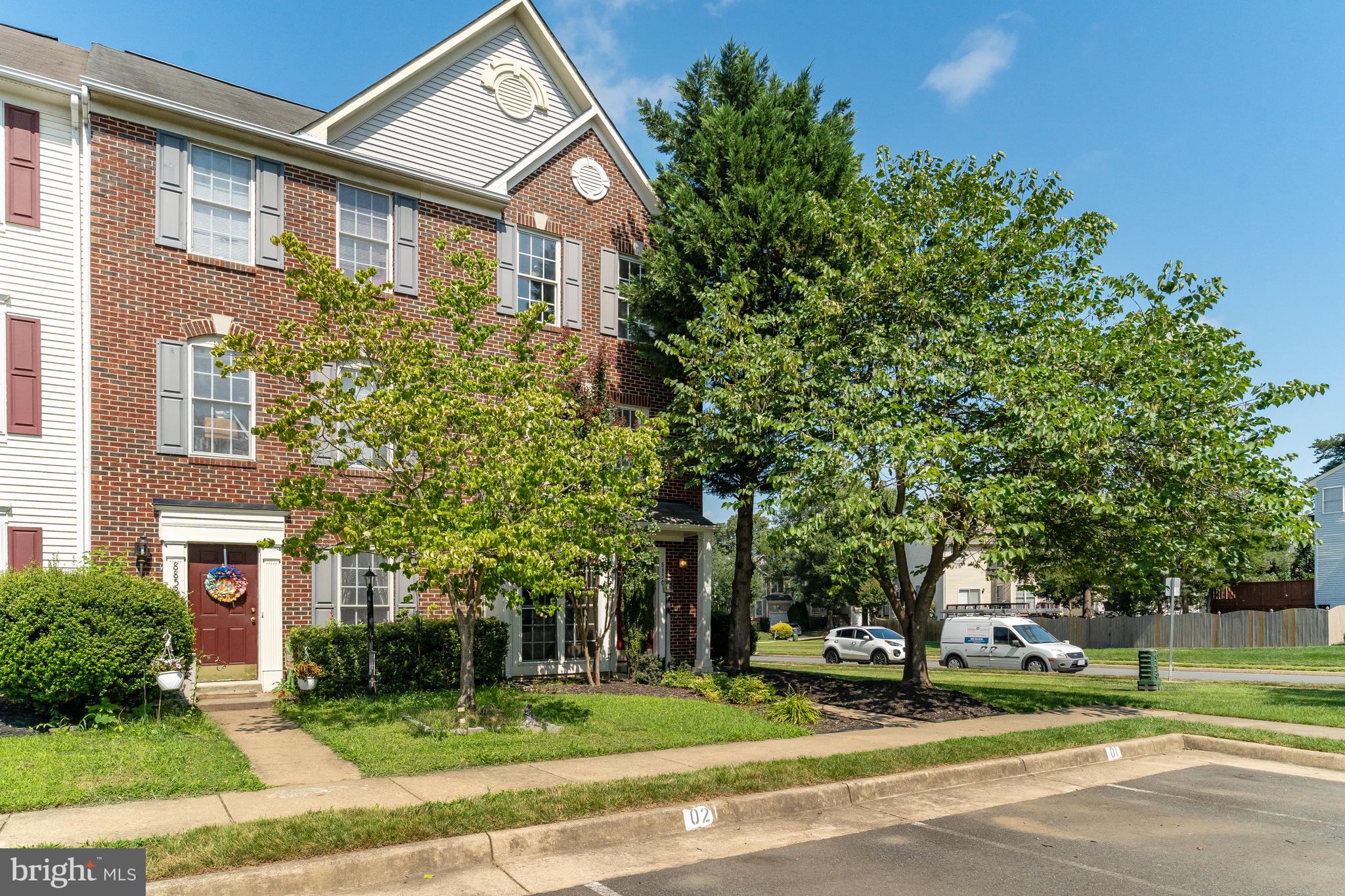 8850 BENCHMARK LANE