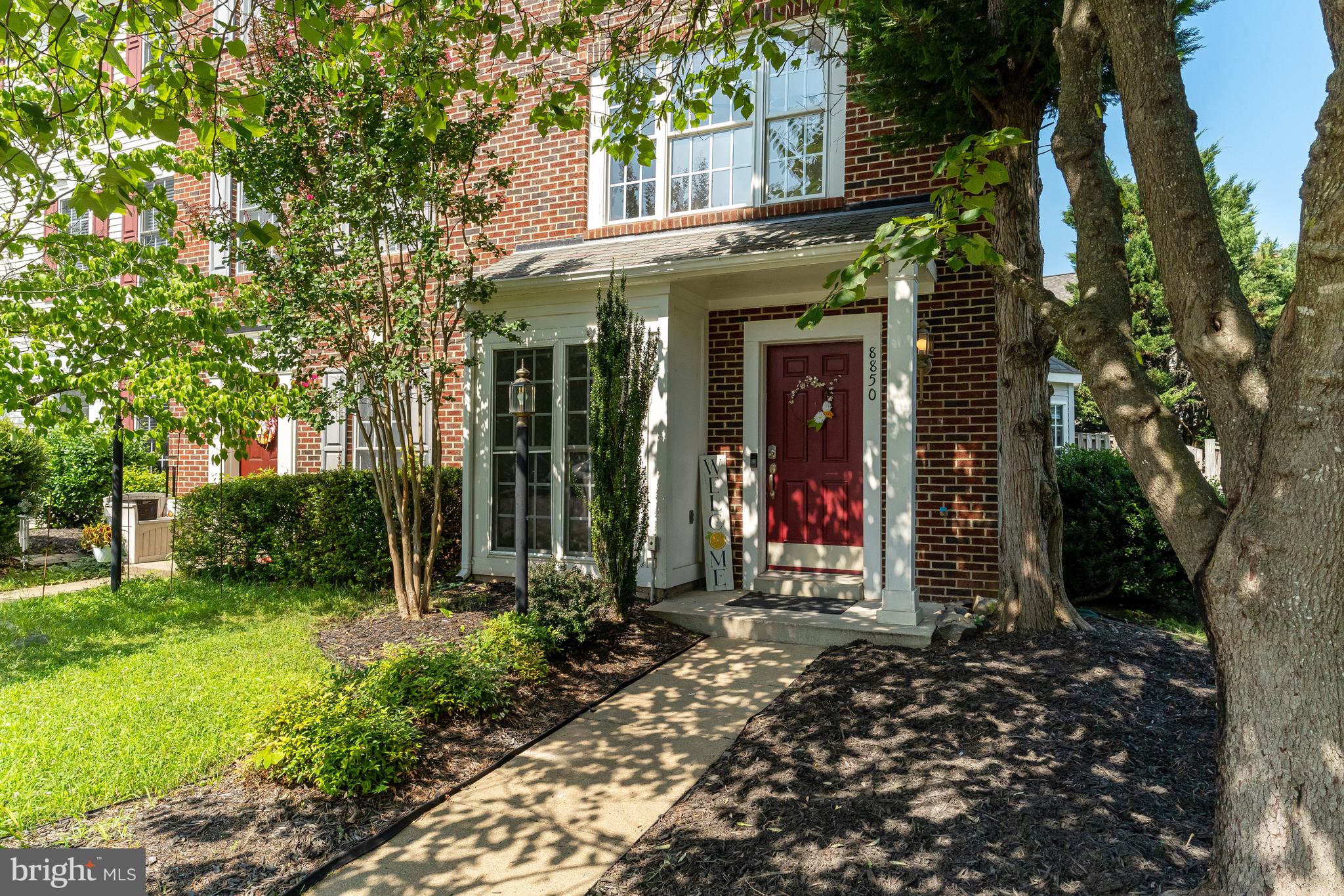 8850 BENCHMARK LANE