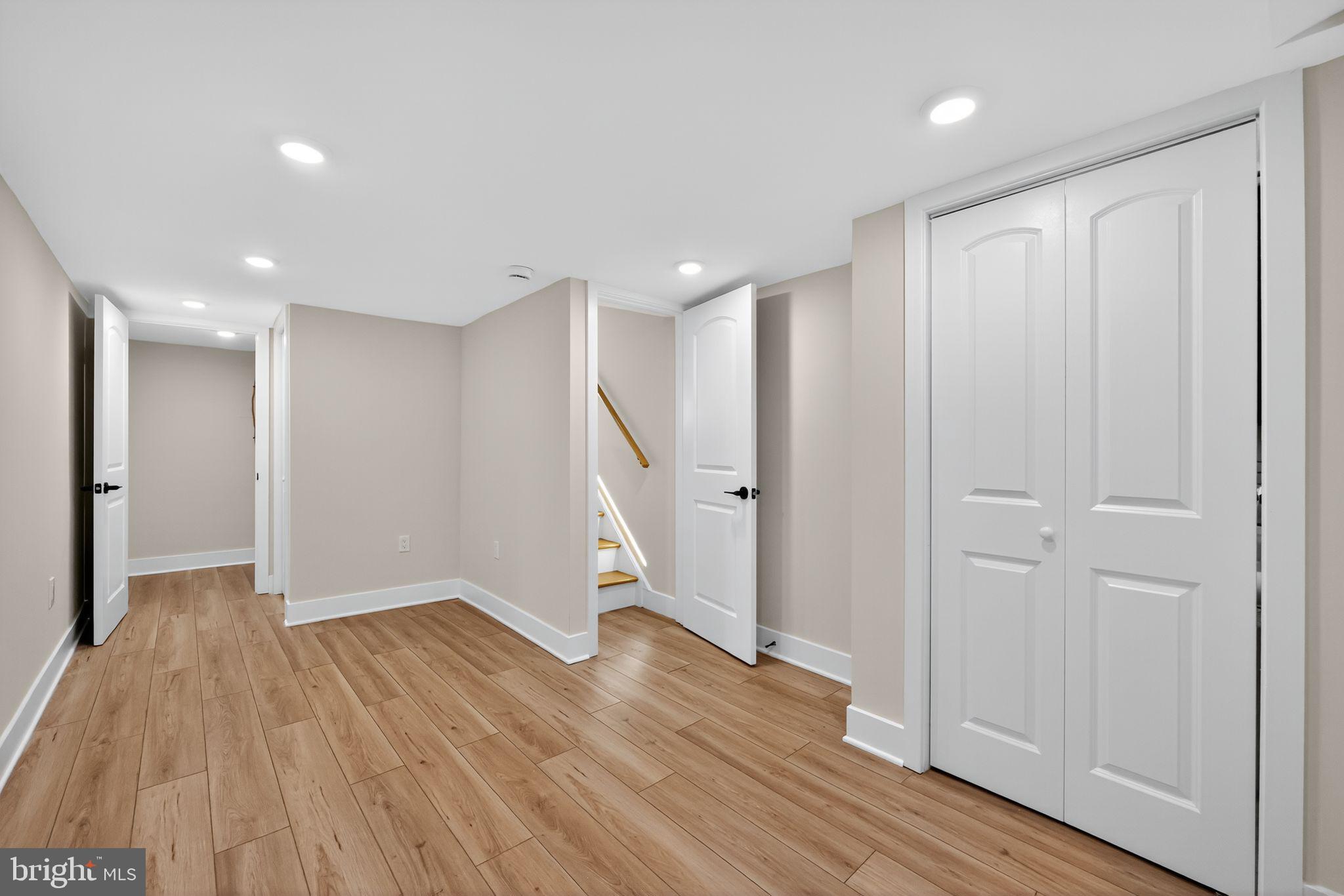 PORT RICHMOND - Residential