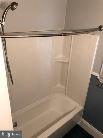 BROOKLYN PARK - Residential Lease