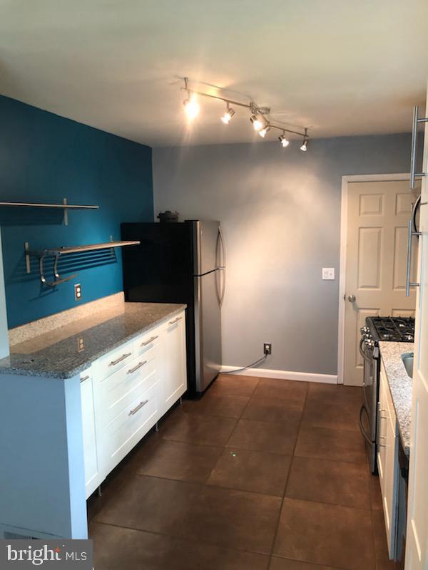 BROOKLYN PARK - Residential Lease