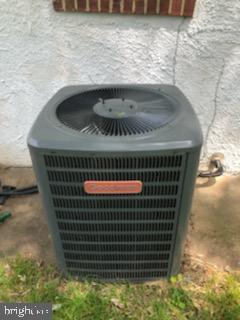 BROOKLYN PARK - Residential Lease