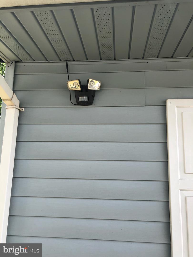 BROOKLYN PARK - Residential Lease