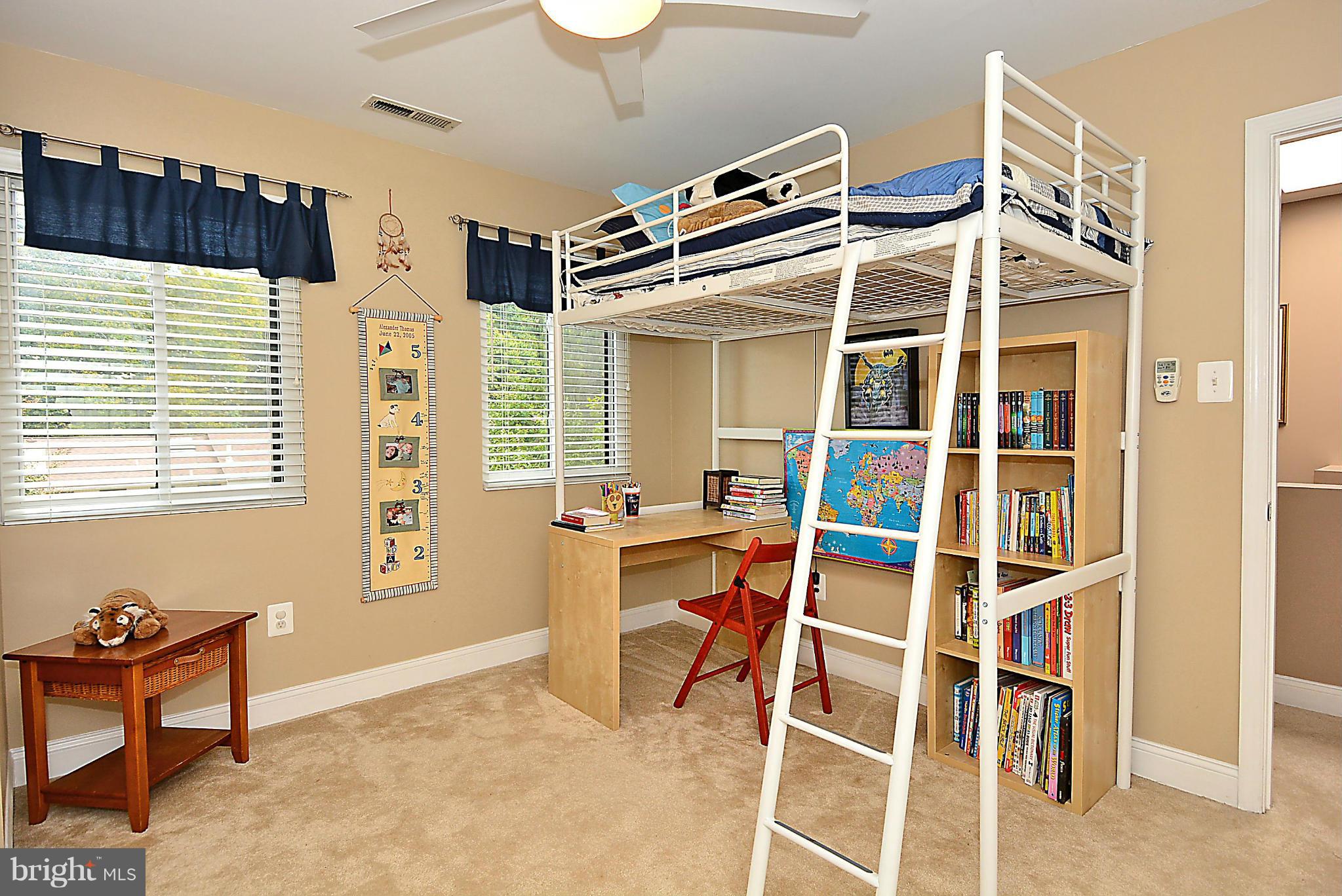 GREAT OAKS - Residential