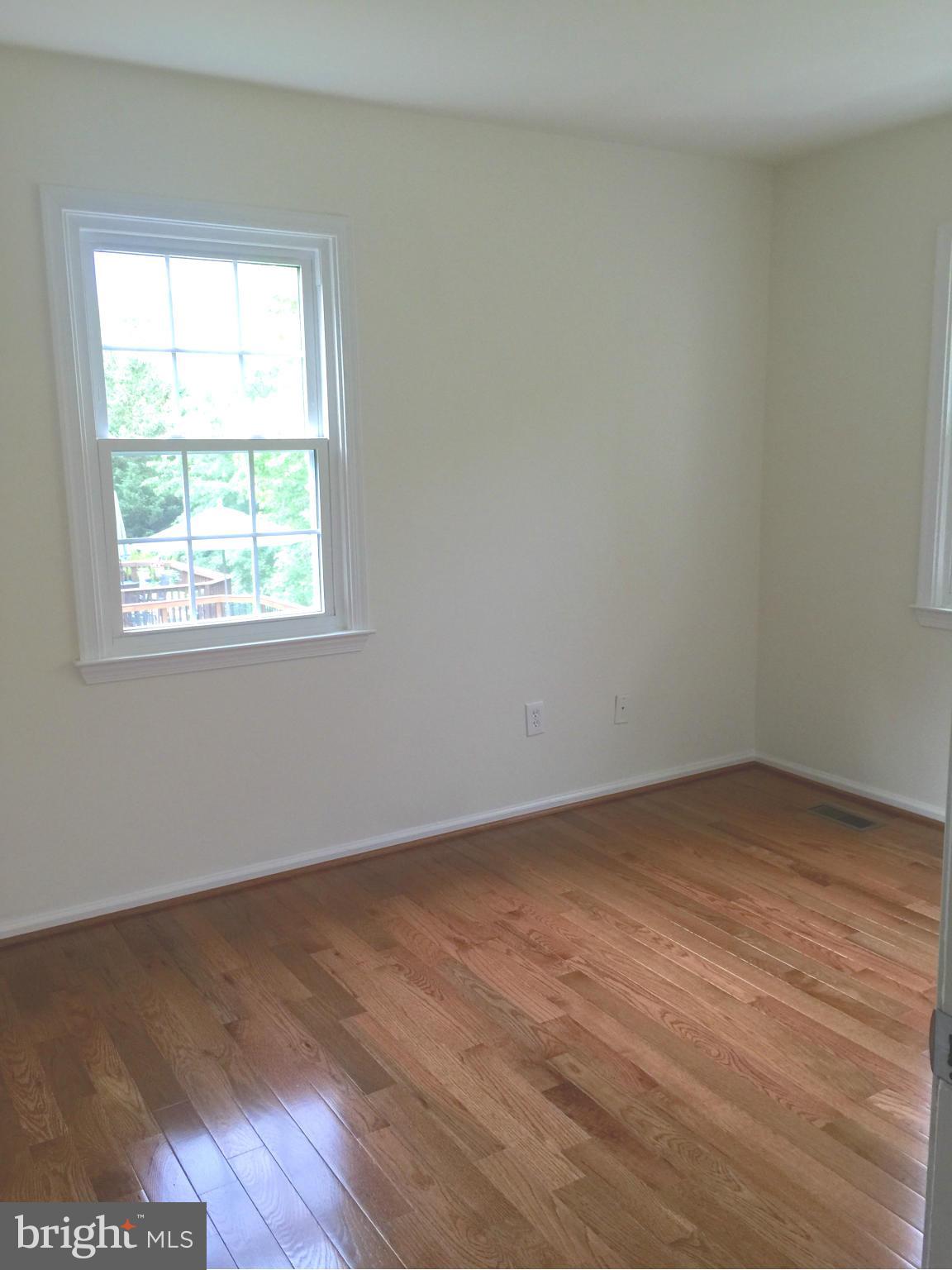 DUNN LORING VILLAGE - Residential