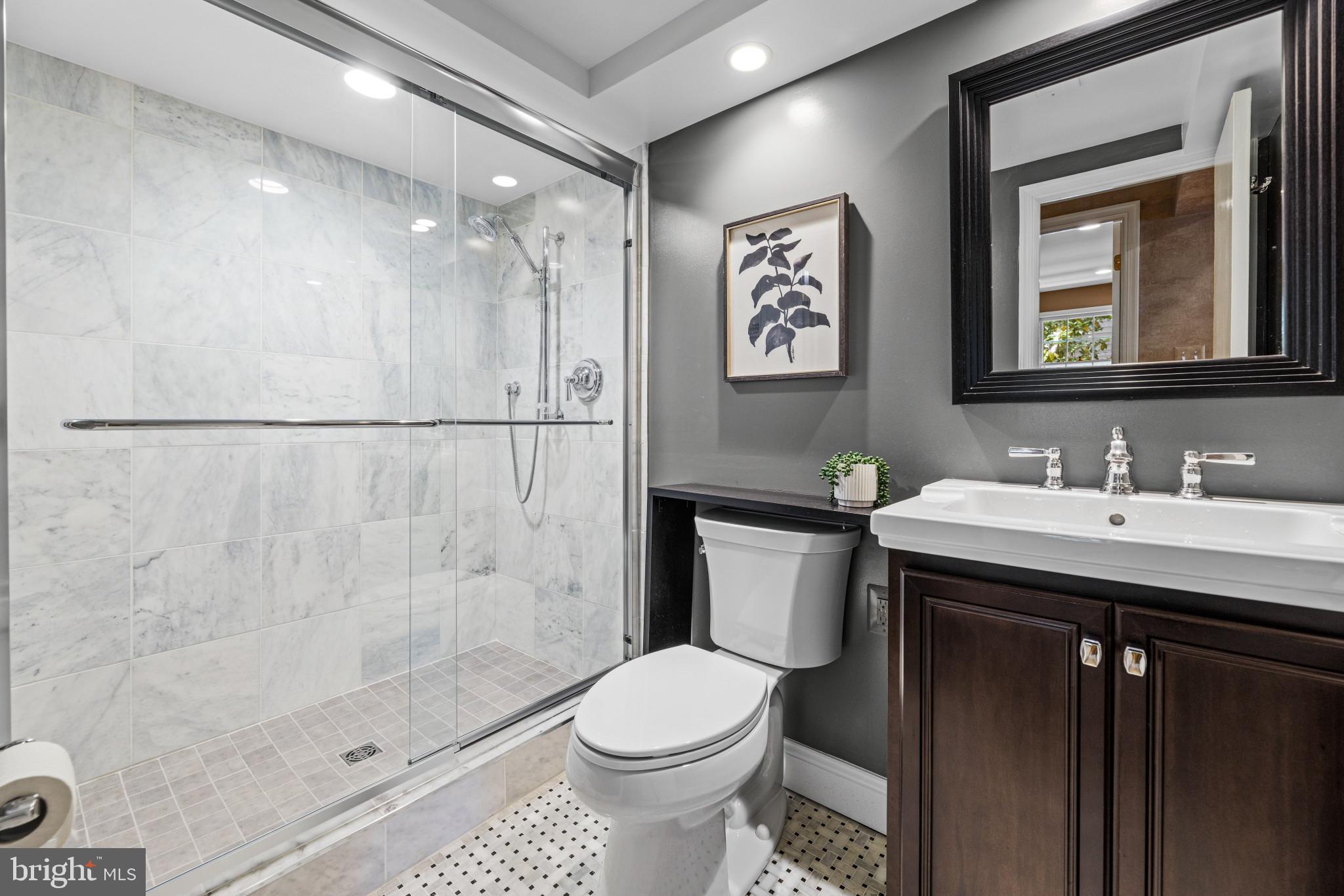 WILLOW WOODS - Residential