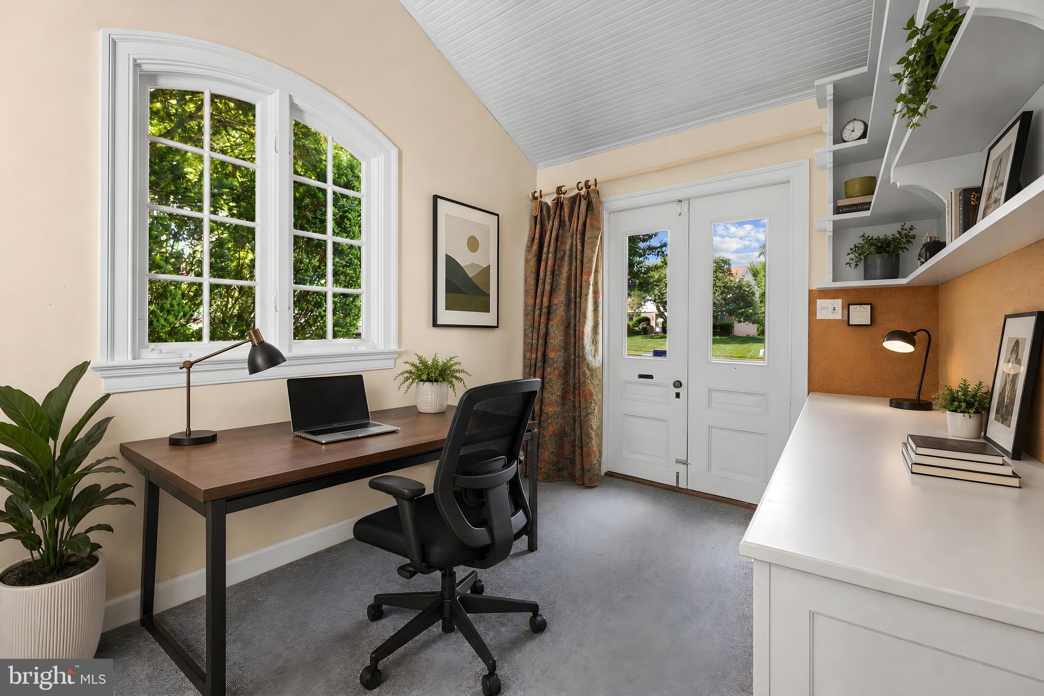 WILLOW WOODS - Residential