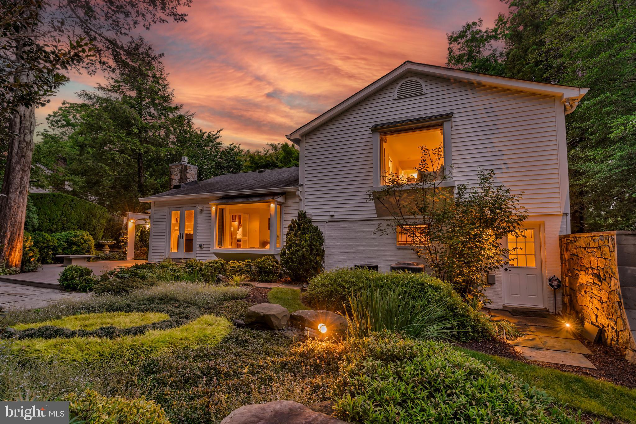 WILLOW WOODS - Residential