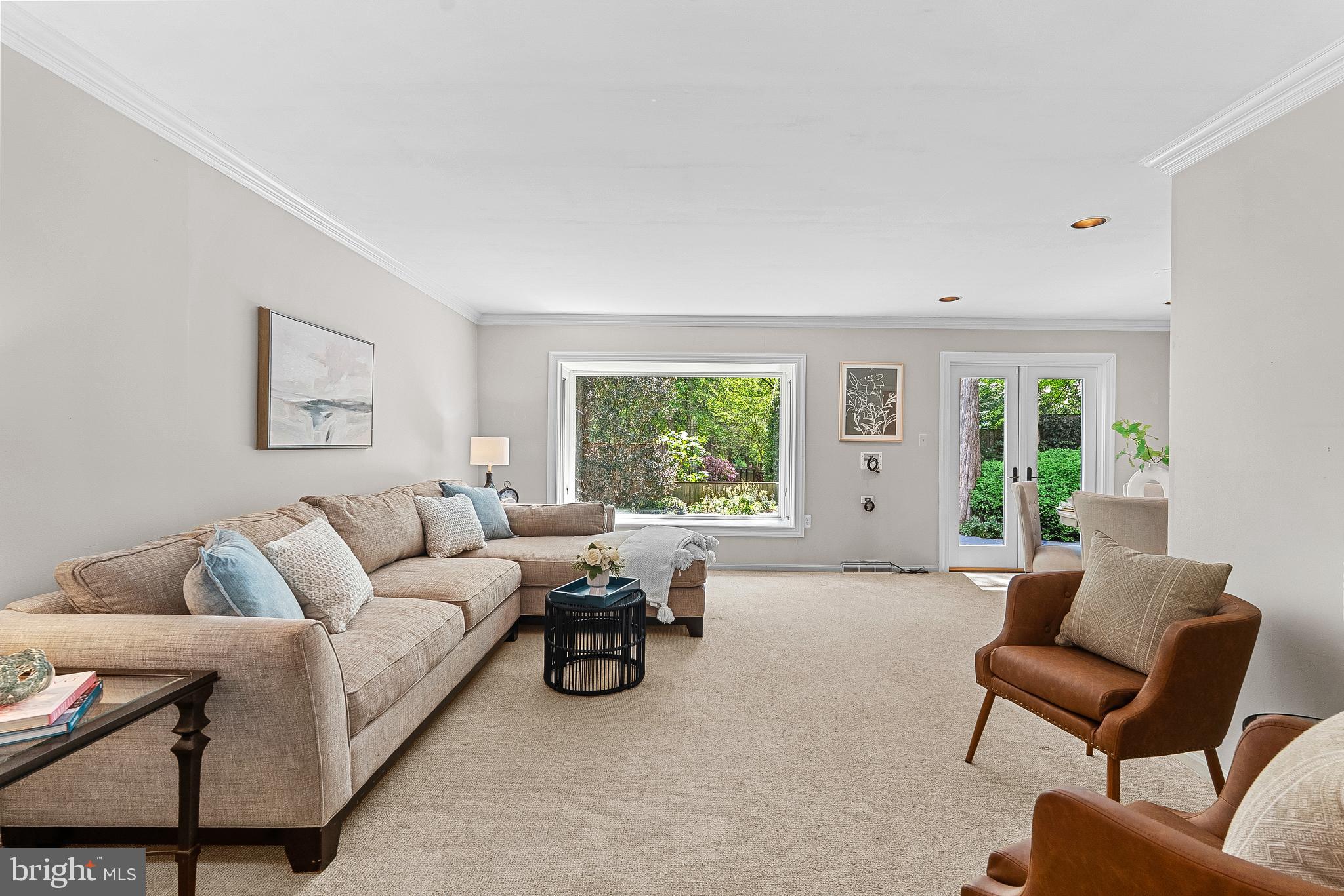 WILLOW WOODS - Residential