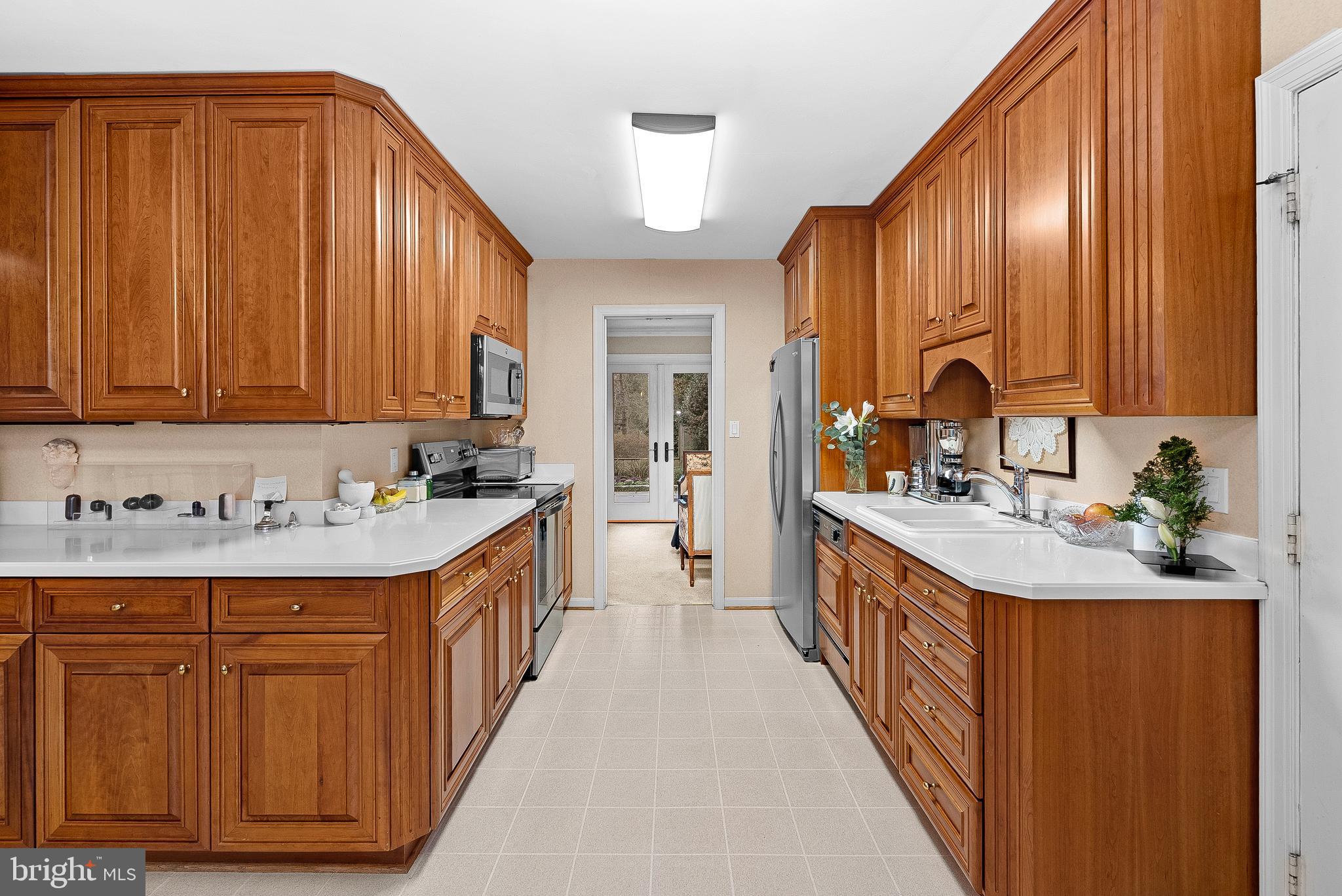 WILLOW WOODS - Residential
