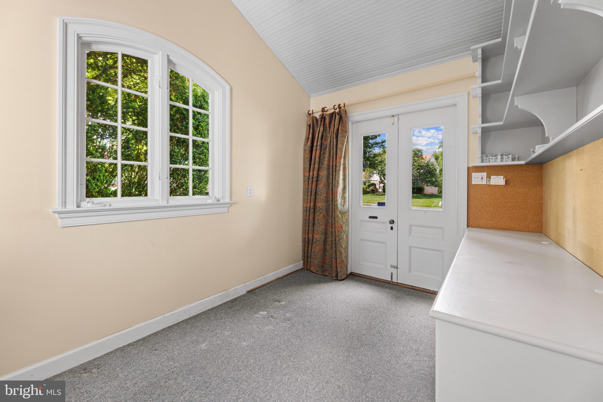 WILLOW WOODS - Residential
