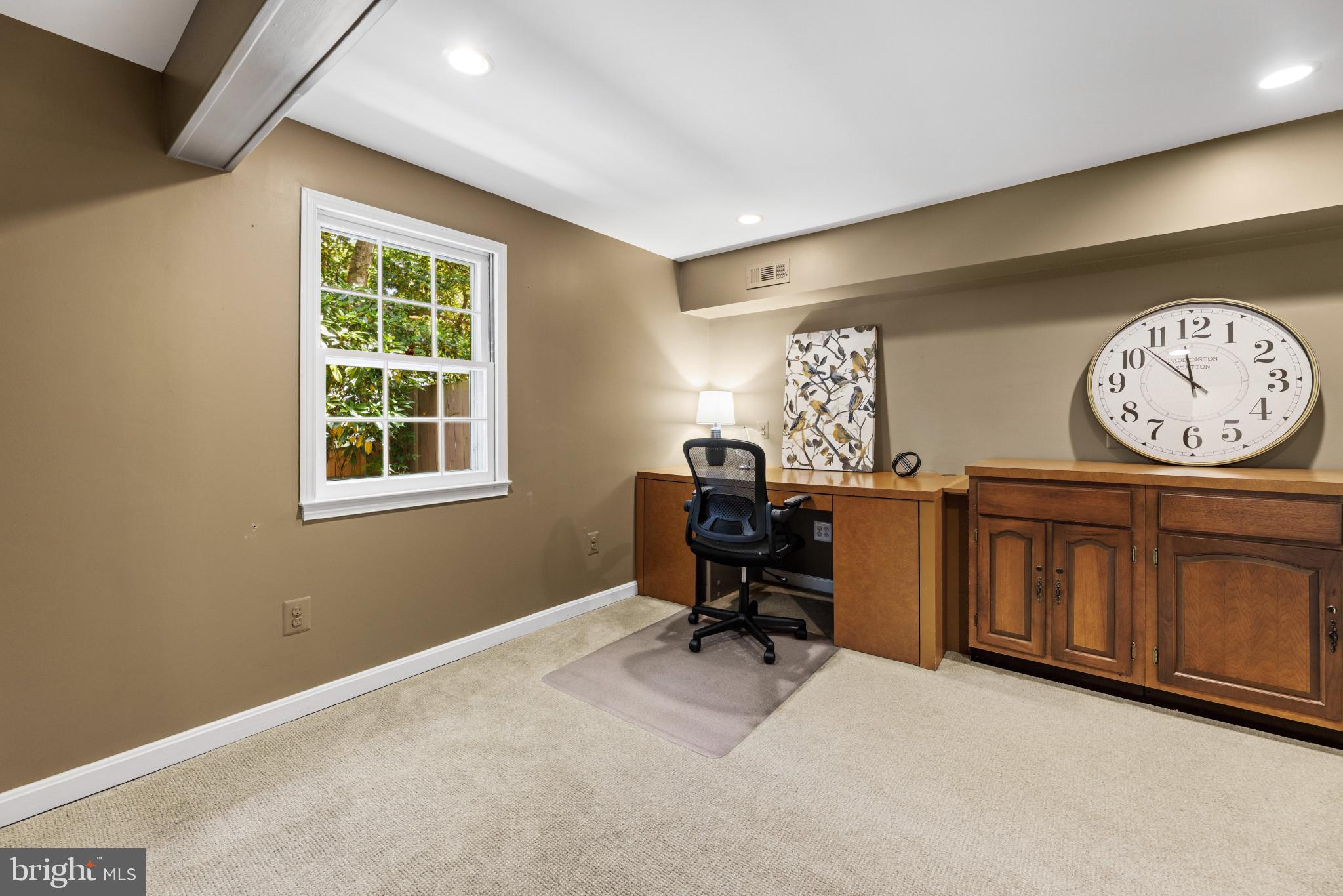 WILLOW WOODS - Residential