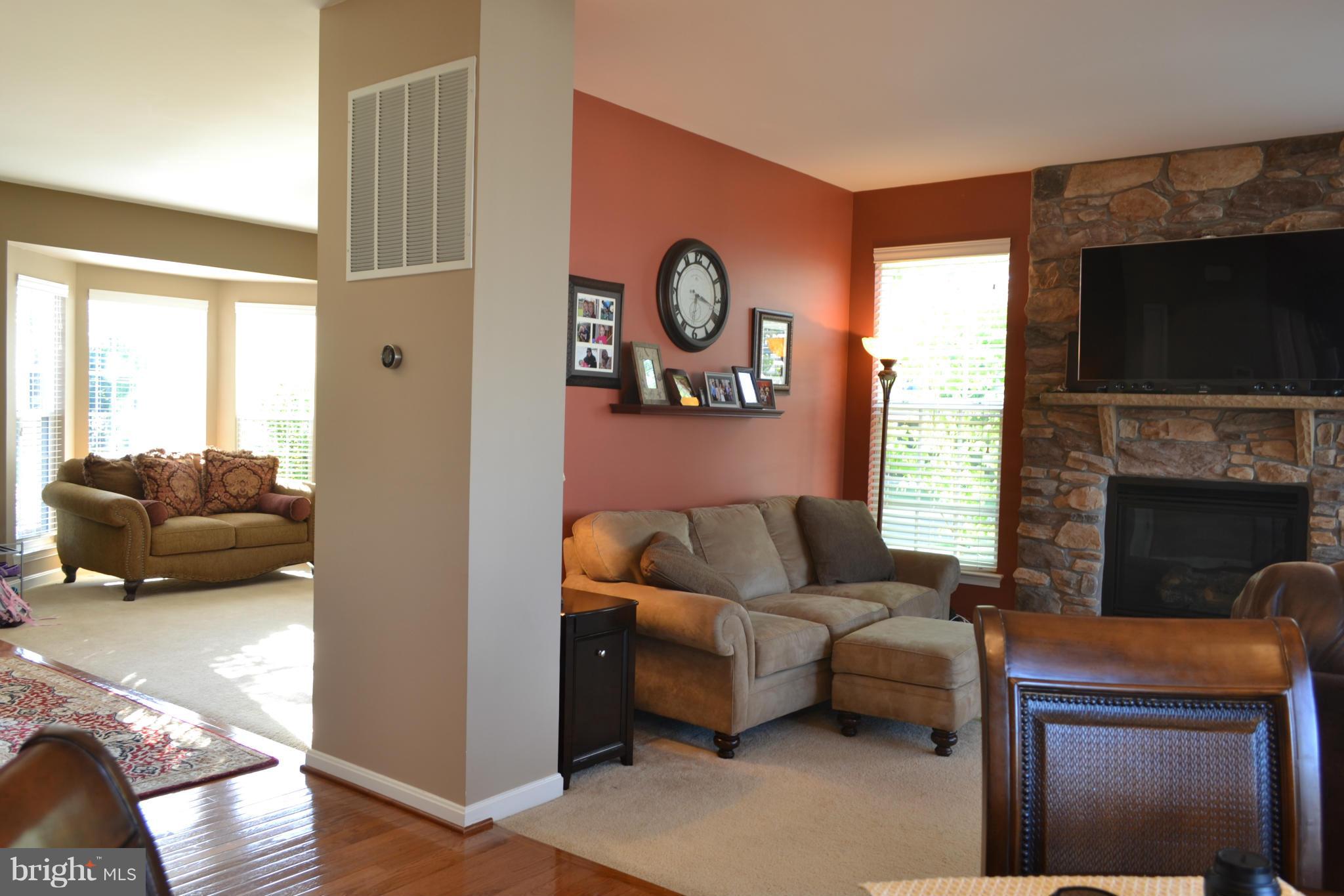 HOMEPLACE ON PELHAMS REACH - Residential