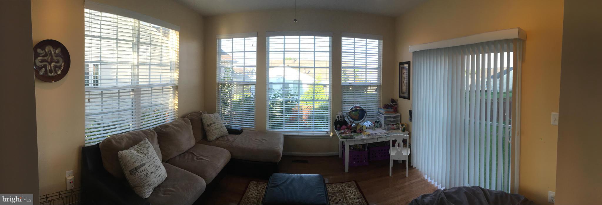 HOMEPLACE ON PELHAMS REACH - Residential