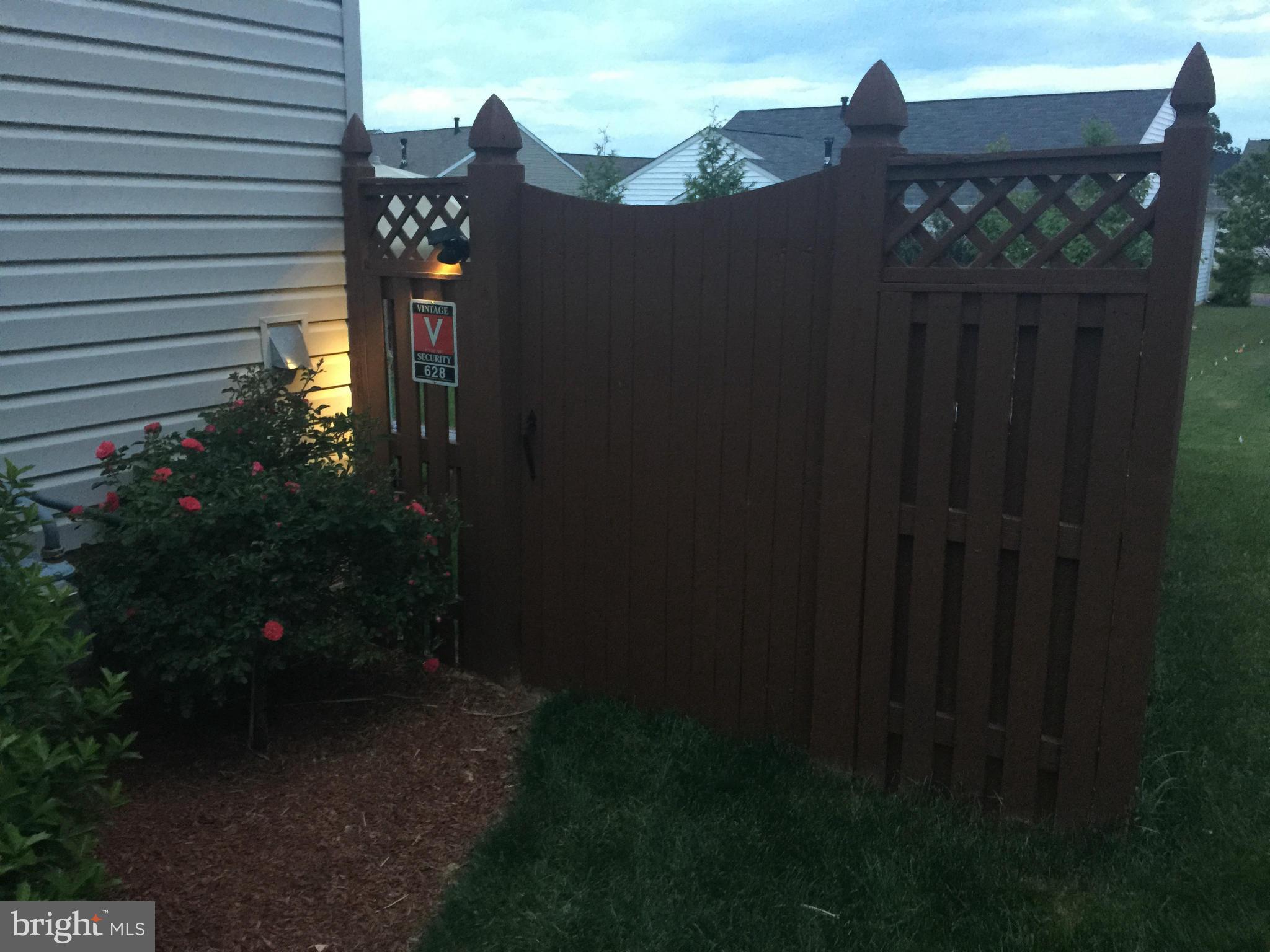 HOMEPLACE ON PELHAMS REACH - Residential