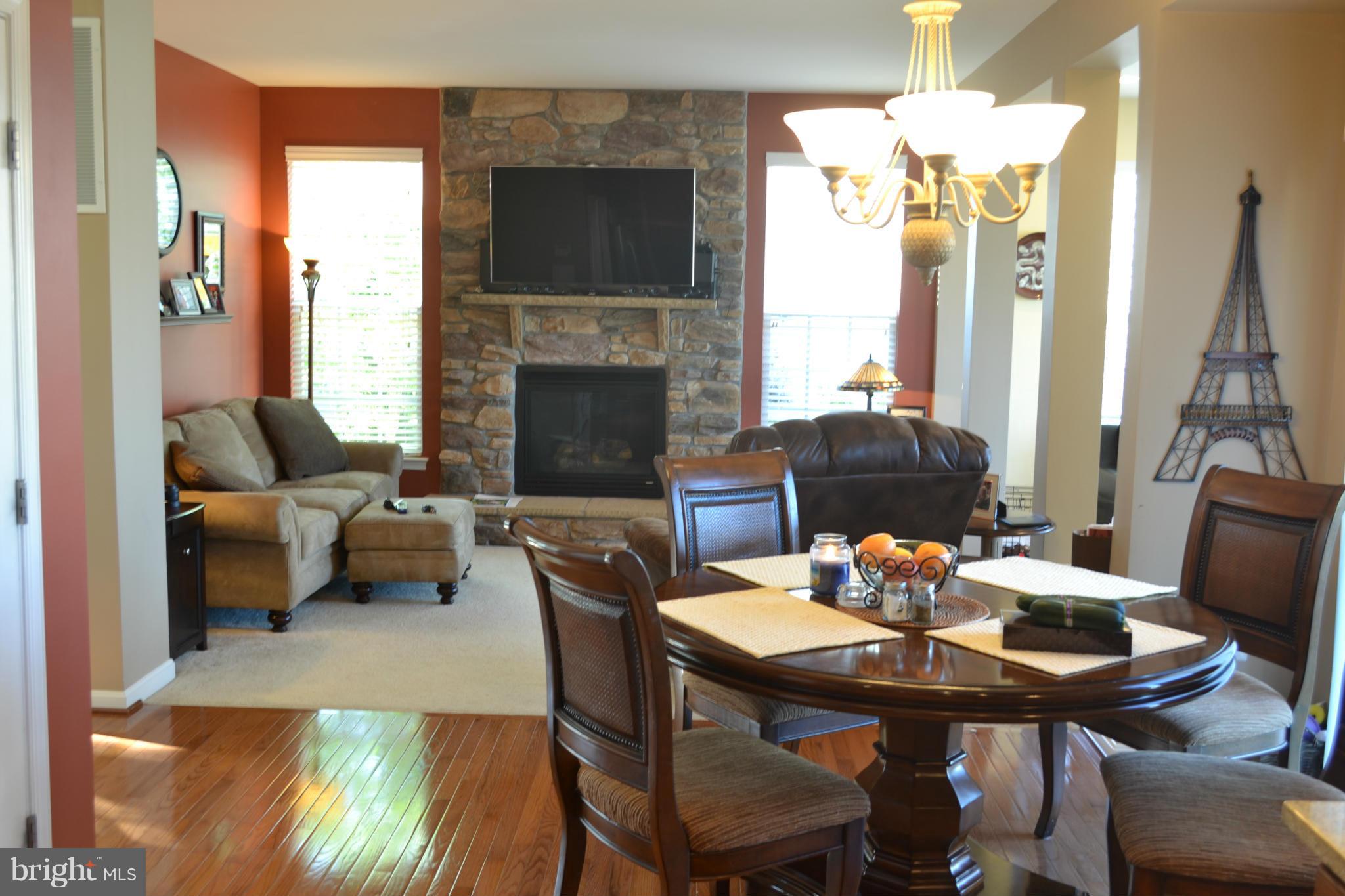 HOMEPLACE ON PELHAMS REACH - Residential