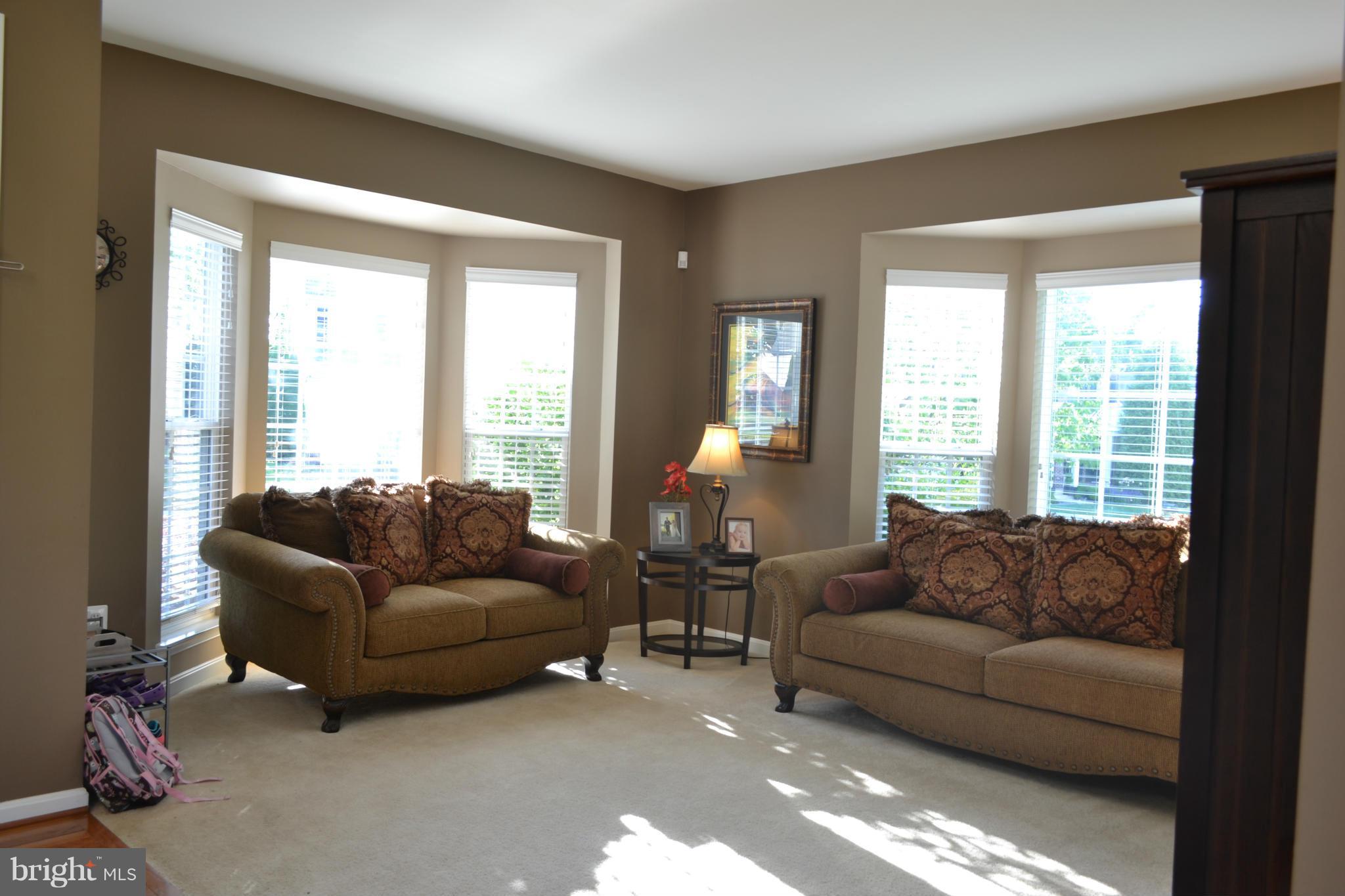 HOMEPLACE ON PELHAMS REACH - Residential