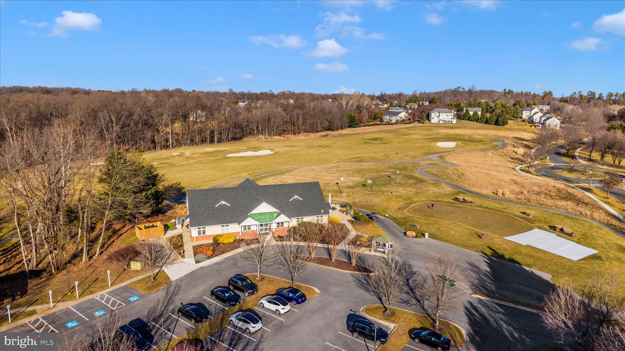 HAMPSHIRE GREENS - Residential