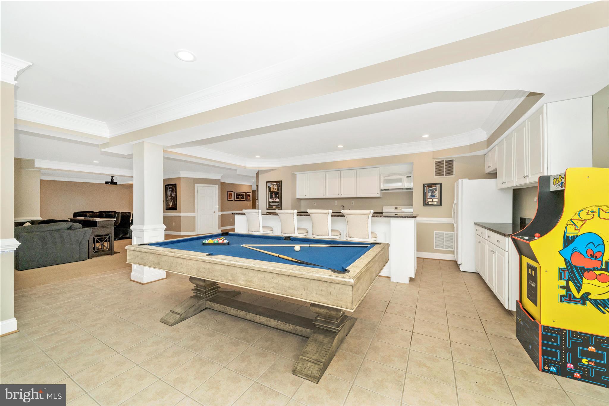 HAMPSHIRE GREENS - Residential