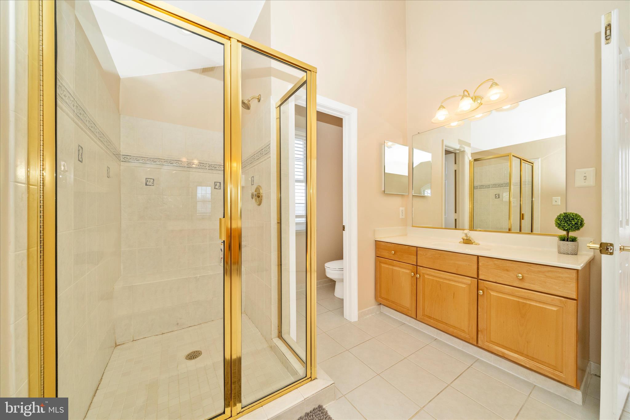 HAMPSHIRE GREENS - Residential