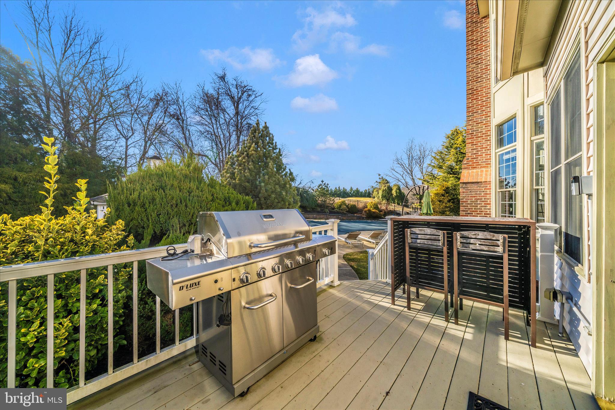 HAMPSHIRE GREENS - Residential