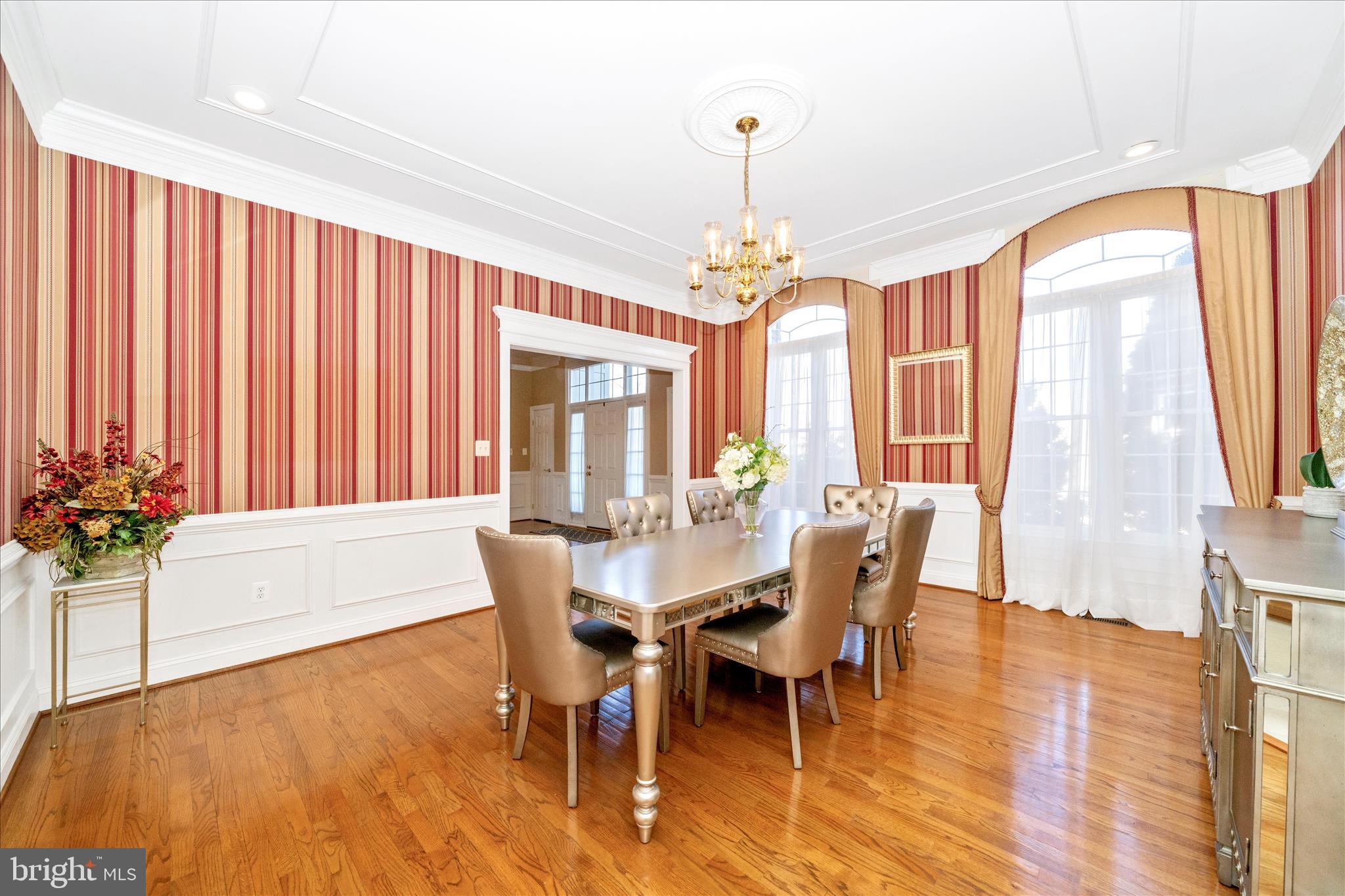 HAMPSHIRE GREENS - Residential