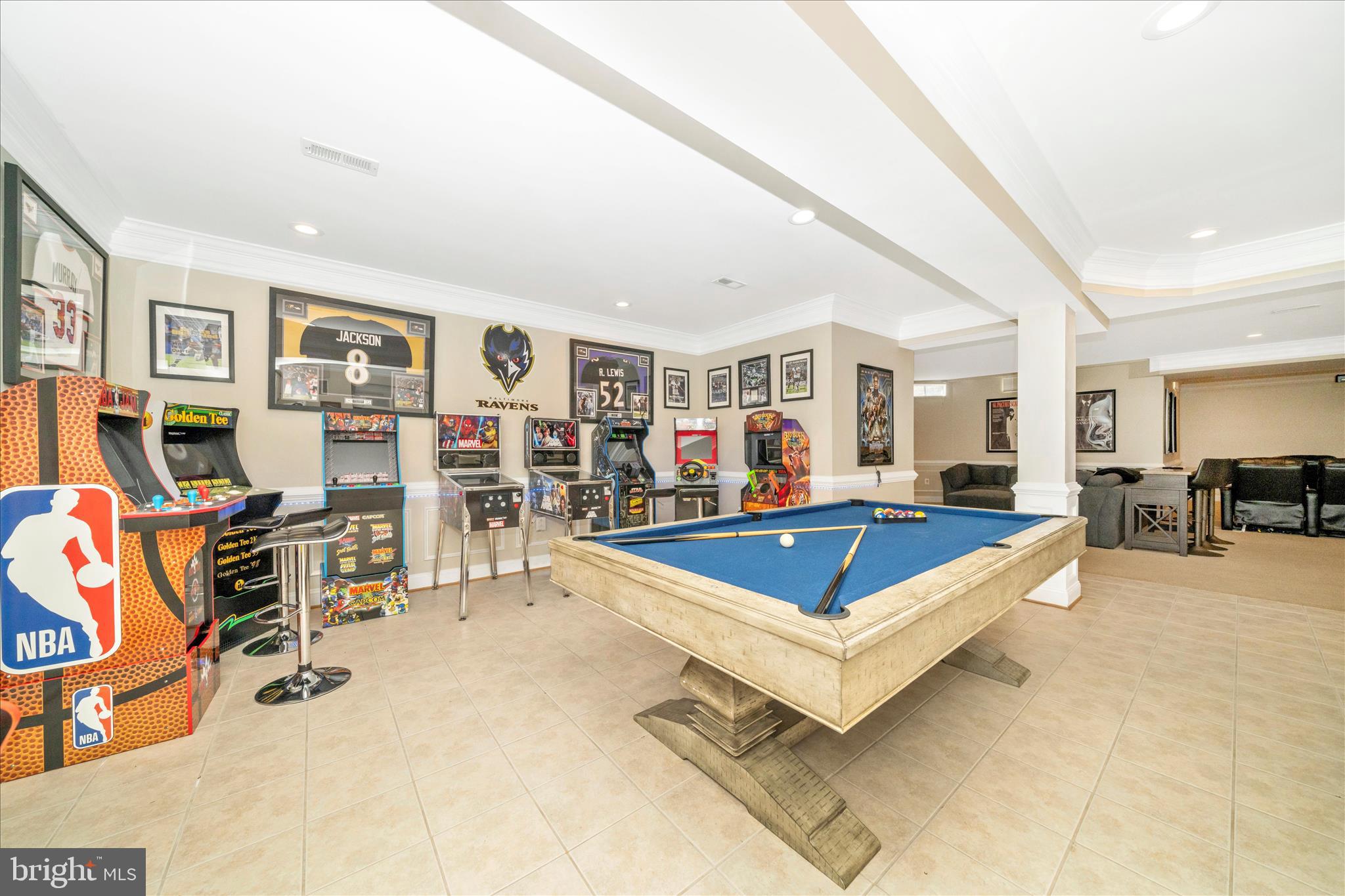 HAMPSHIRE GREENS - Residential