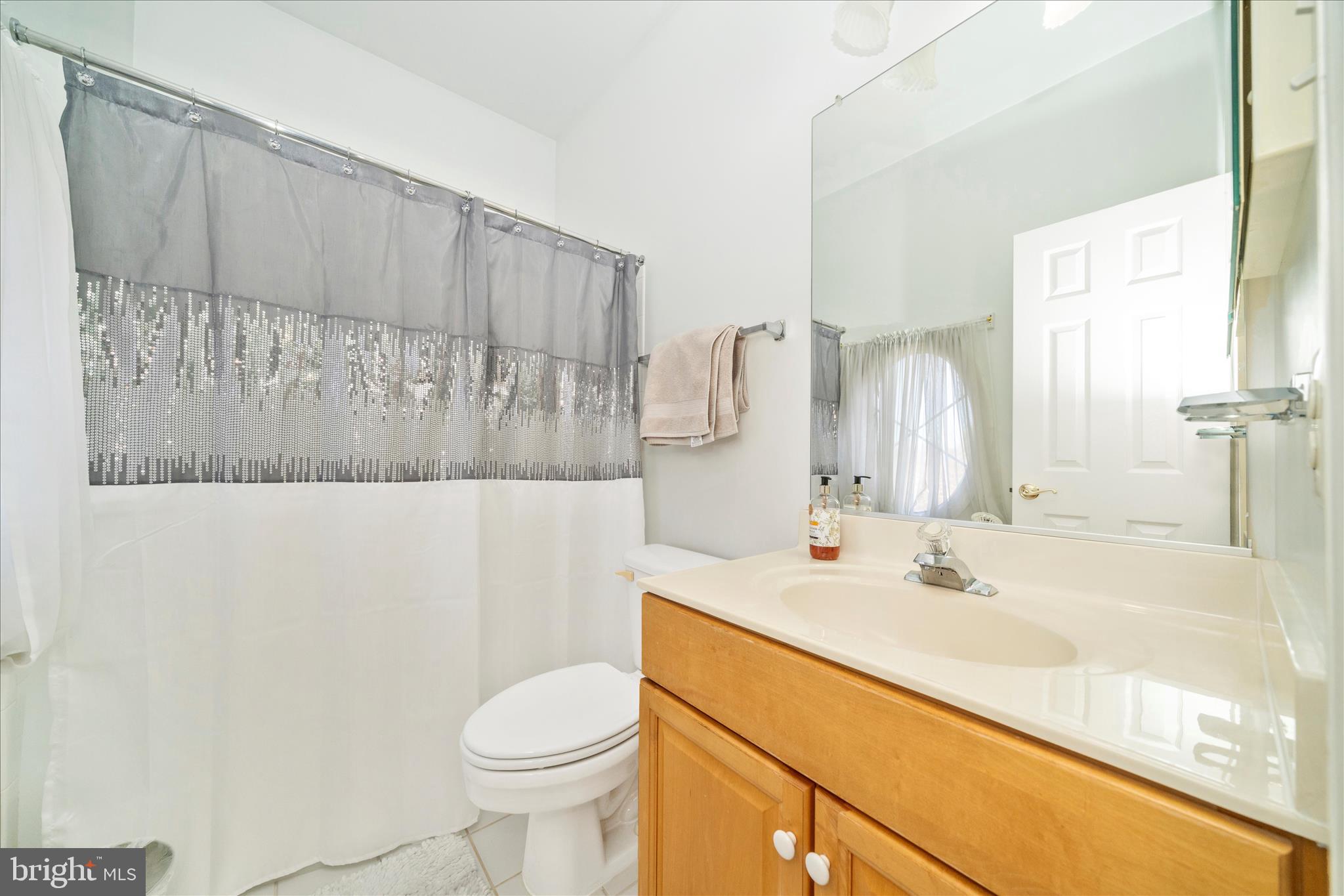 HAMPSHIRE GREENS - Residential