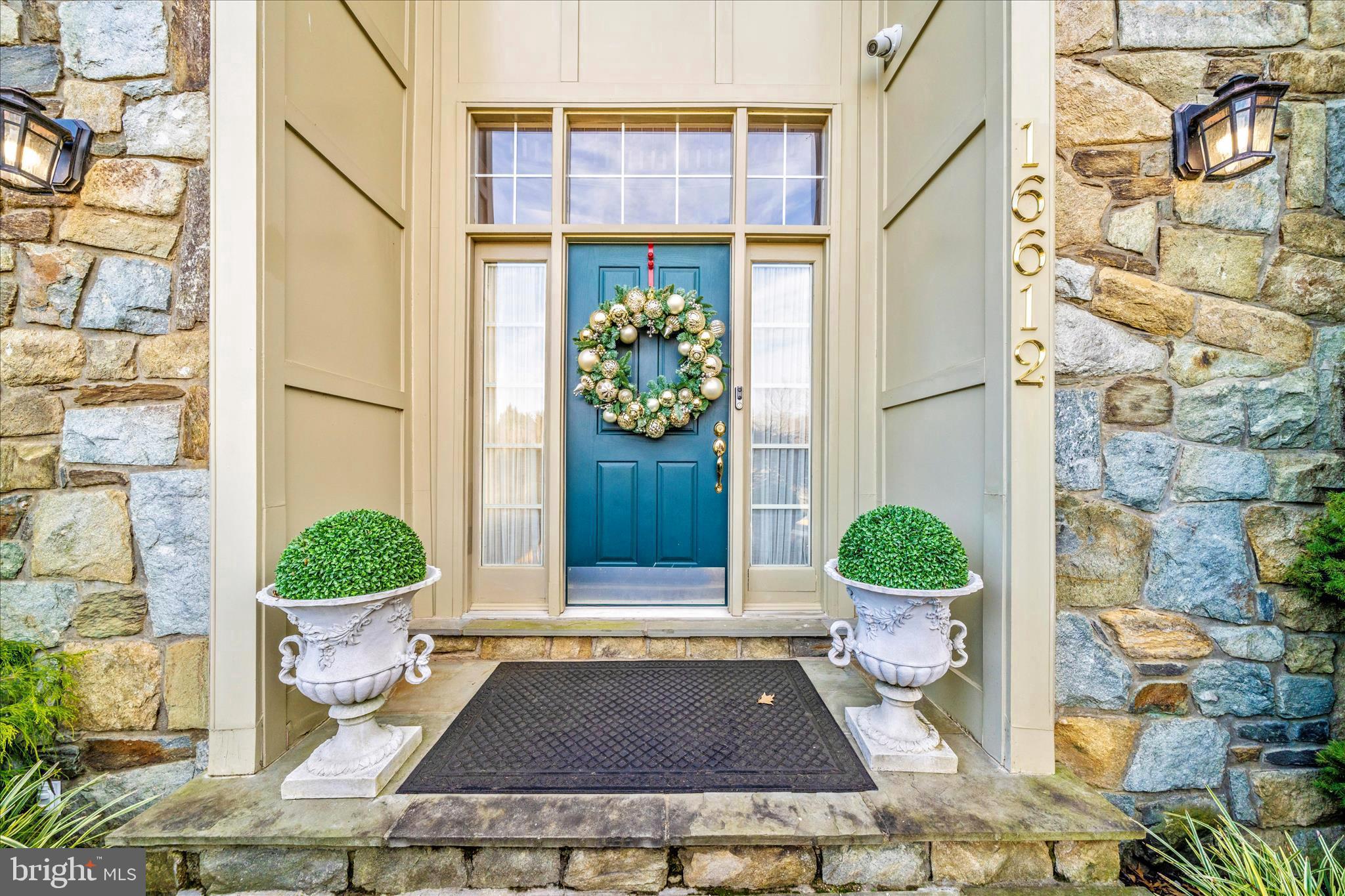 HAMPSHIRE GREENS - Residential