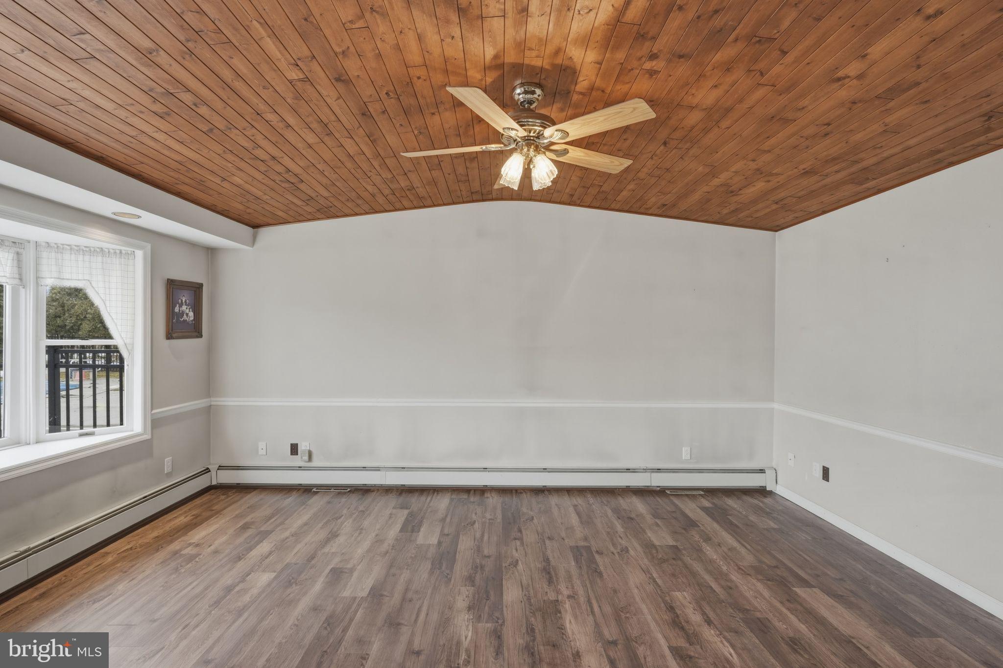 BLUE BELL - Residential