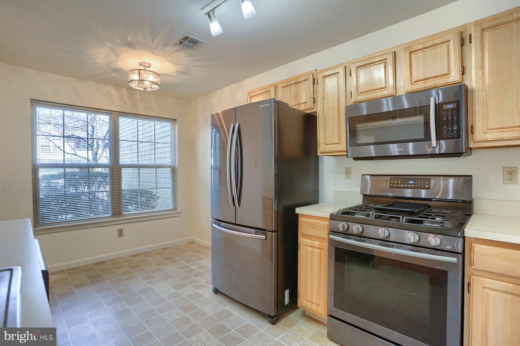 THE RESERVE - Residential Lease