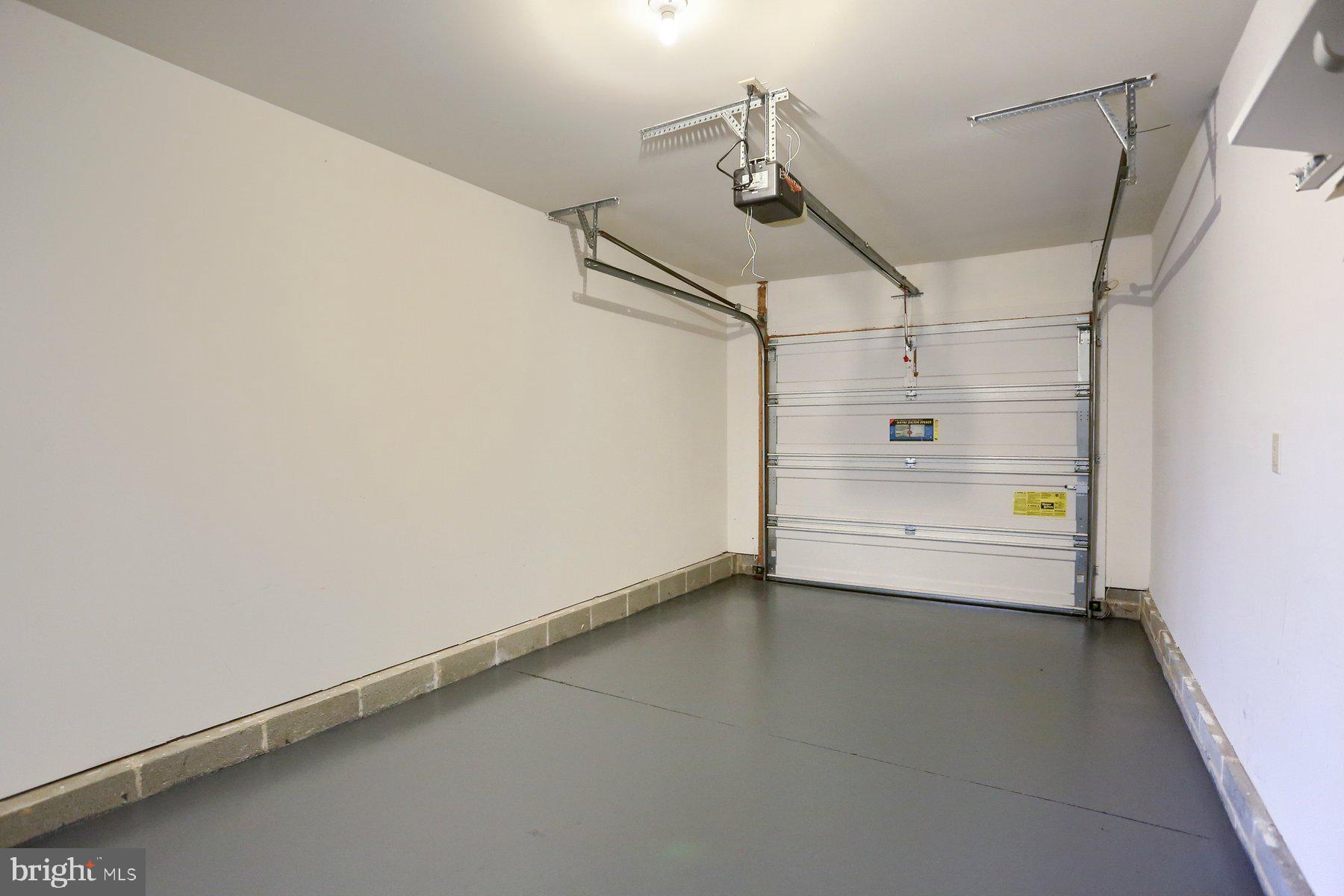 THE RESERVE - Residential Lease