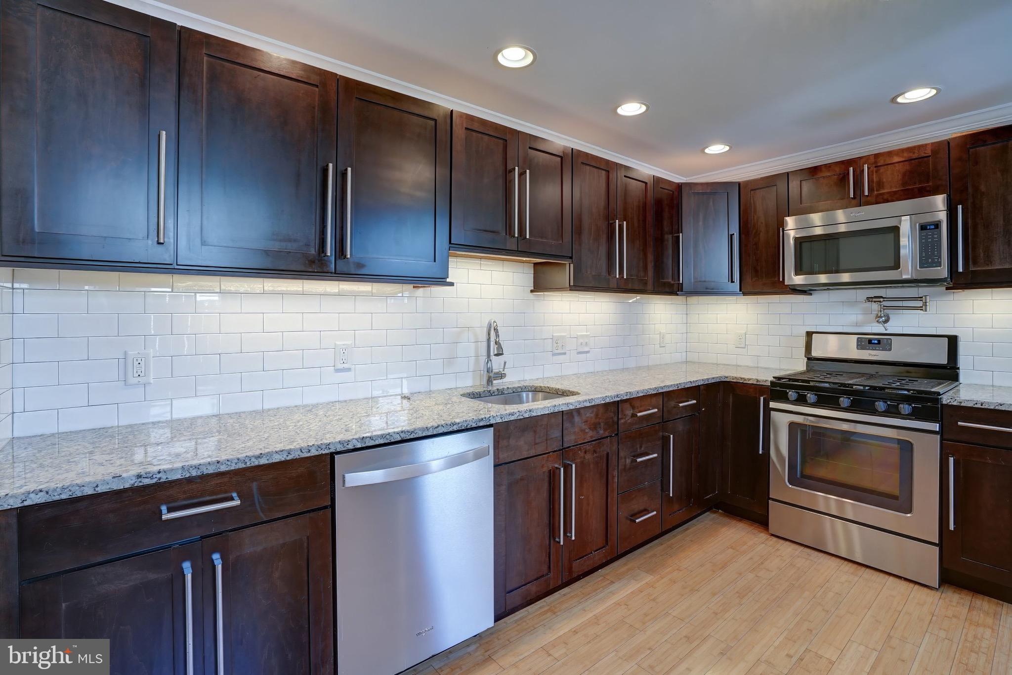 UPPER FELLS POINT - Residential