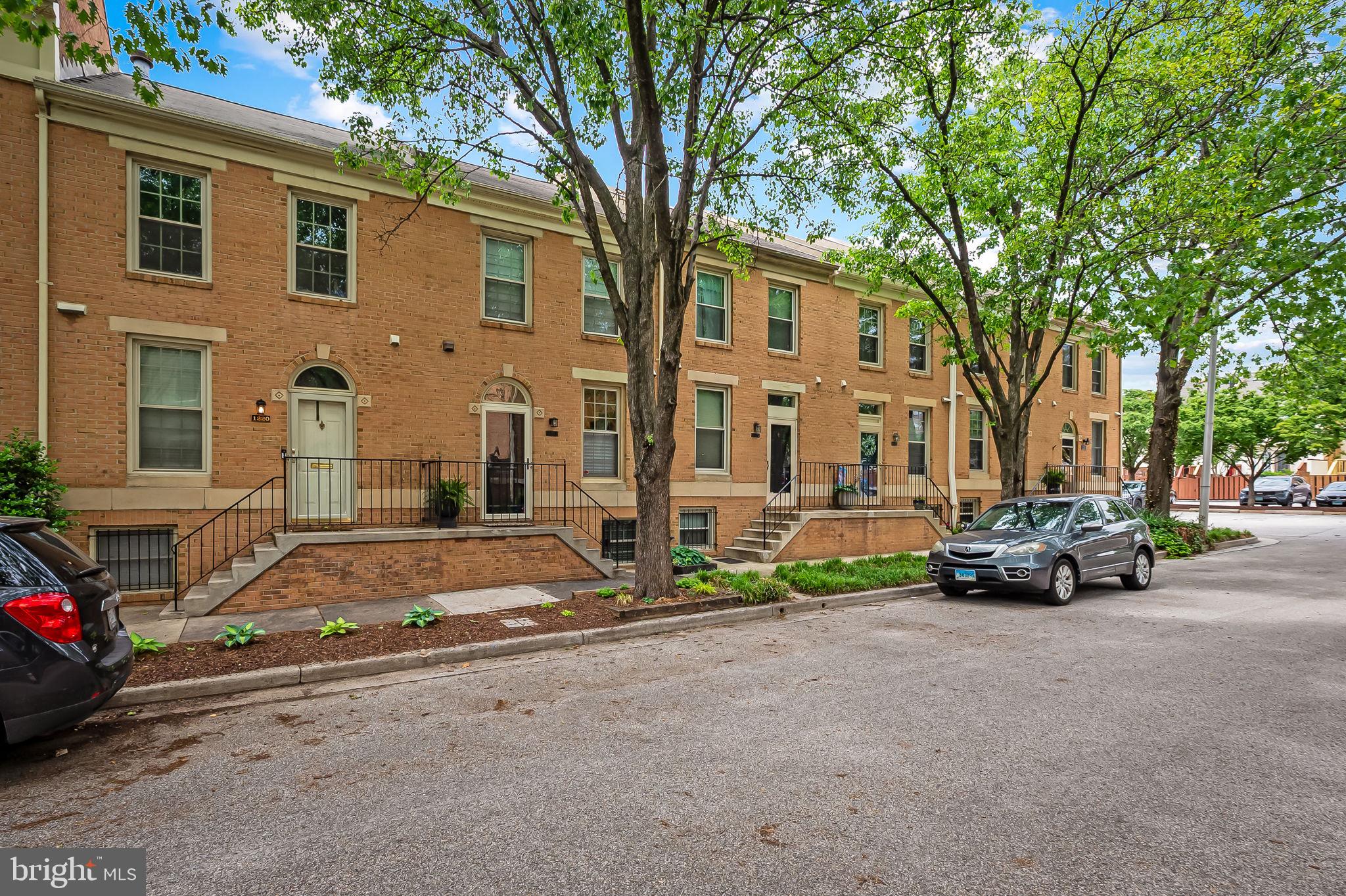 1218 S CURLEY STREET