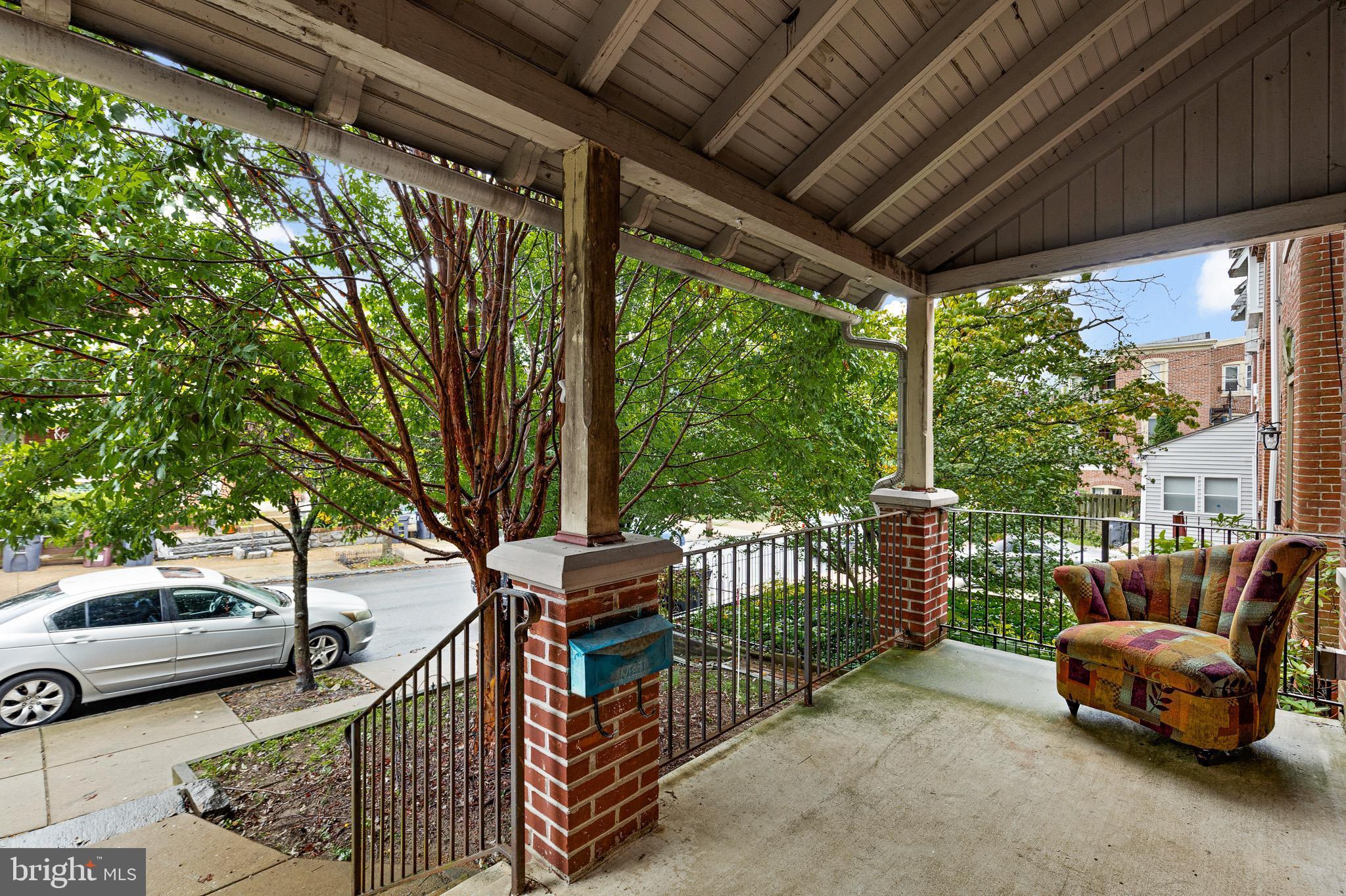 1008 W 9TH STREET