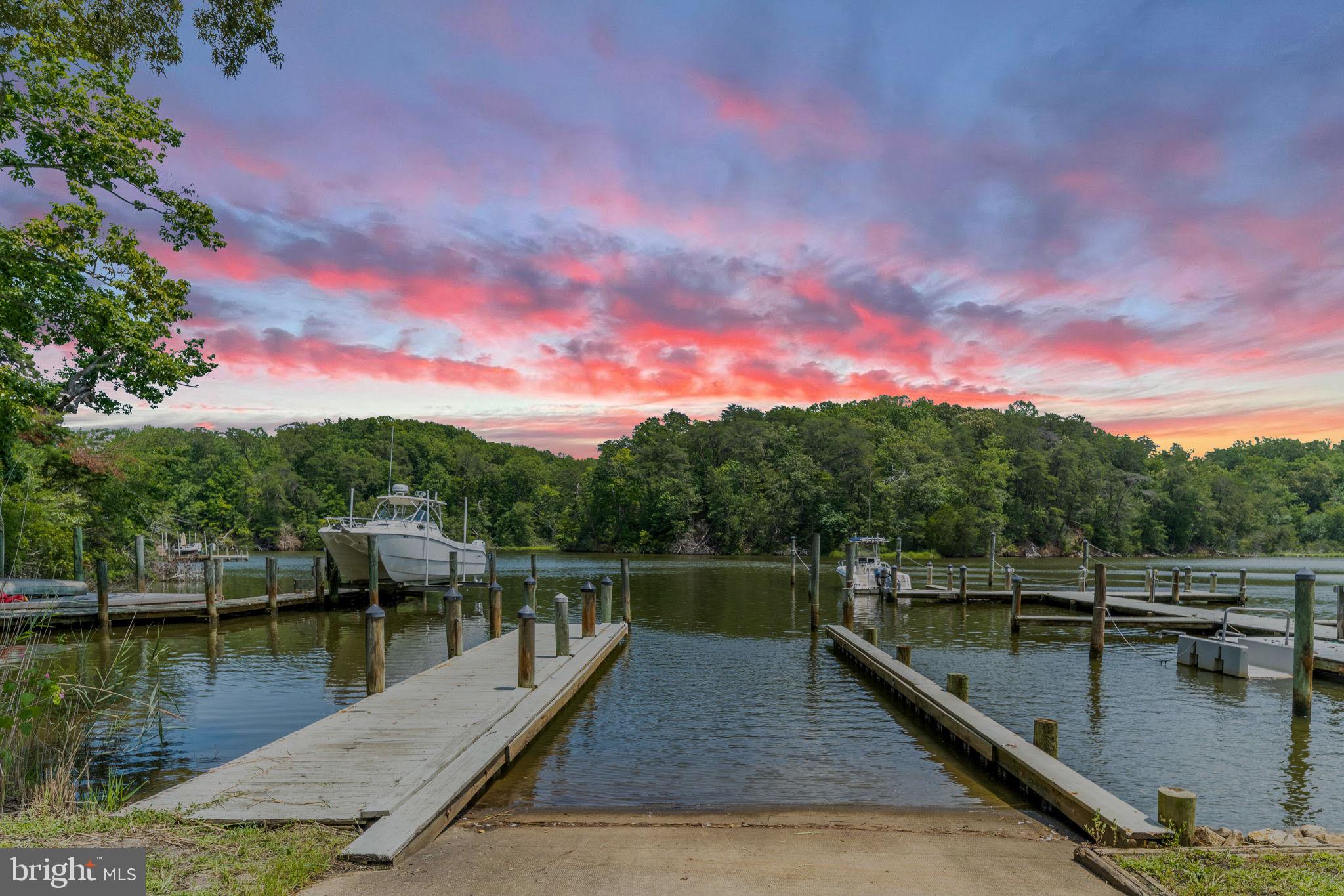 309 RIVERVIEW DRIVE