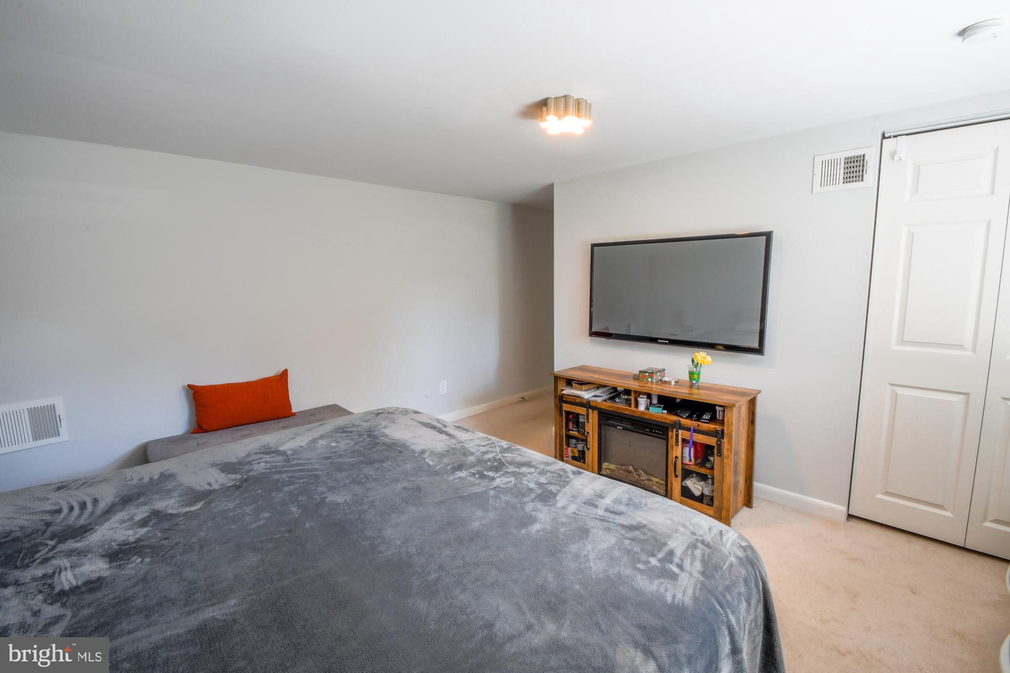 MARCHWOOD - Residential