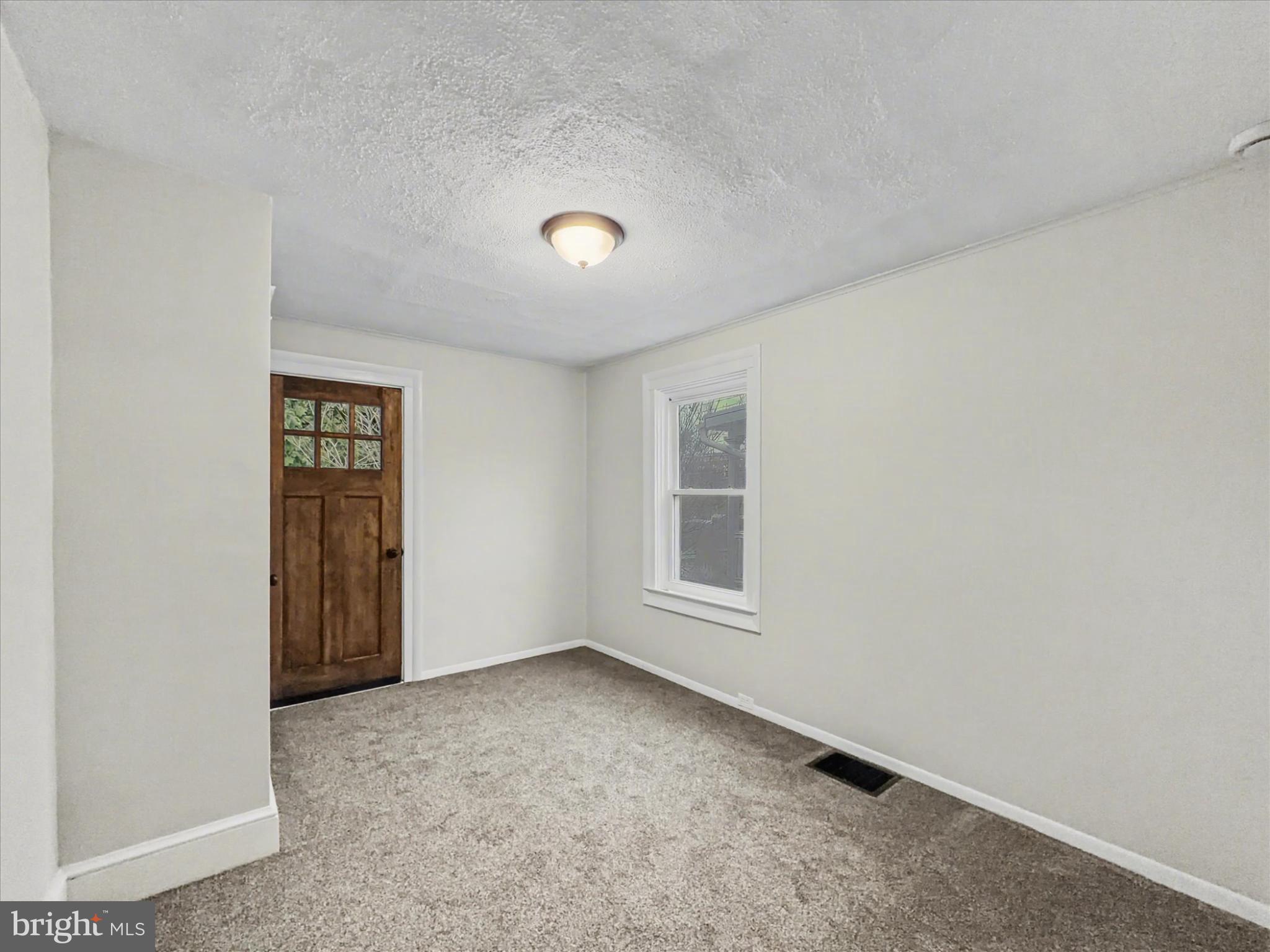 LANCASTER NORTHEAST - Residential