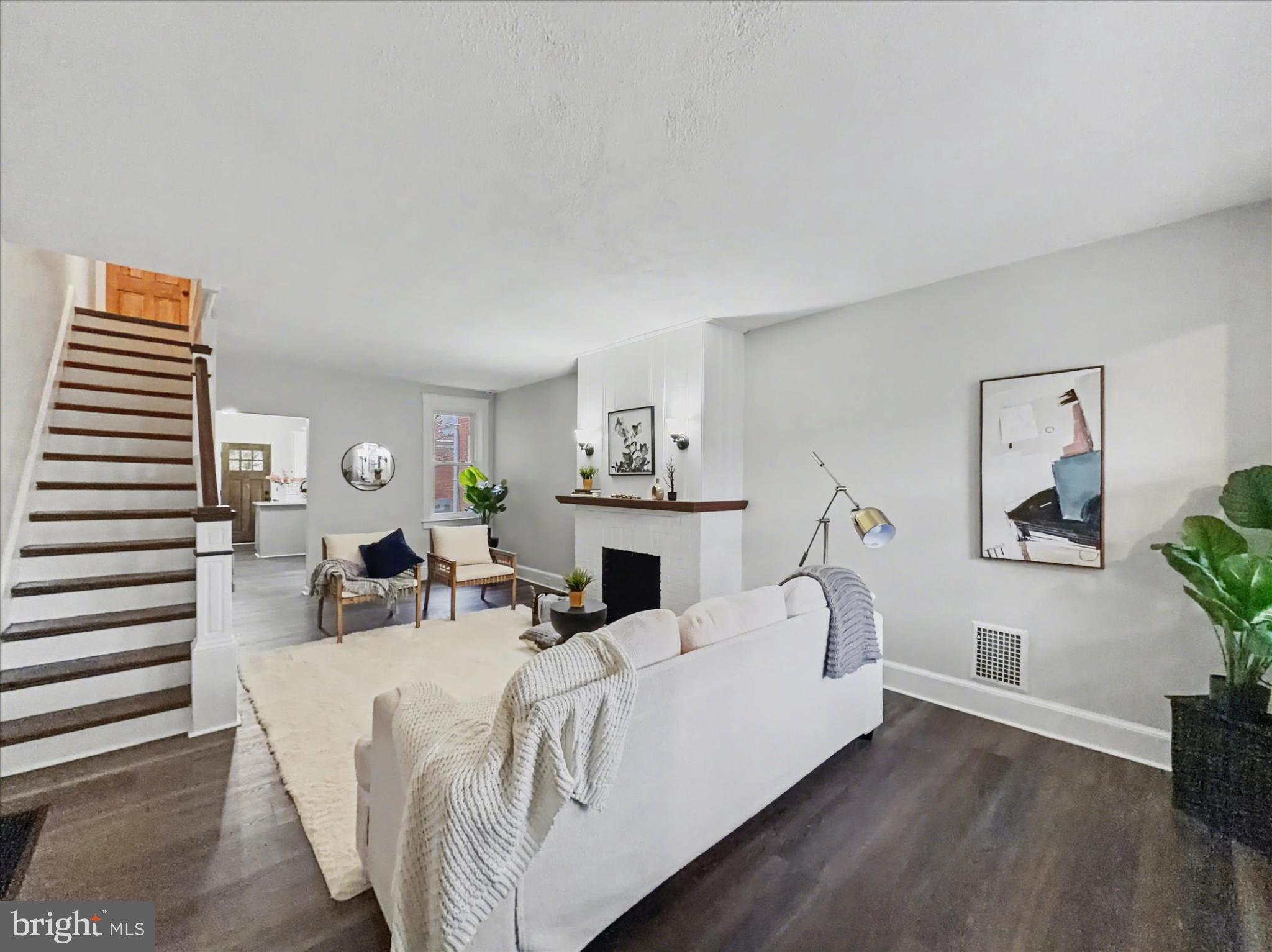 LANCASTER NORTHEAST - Residential