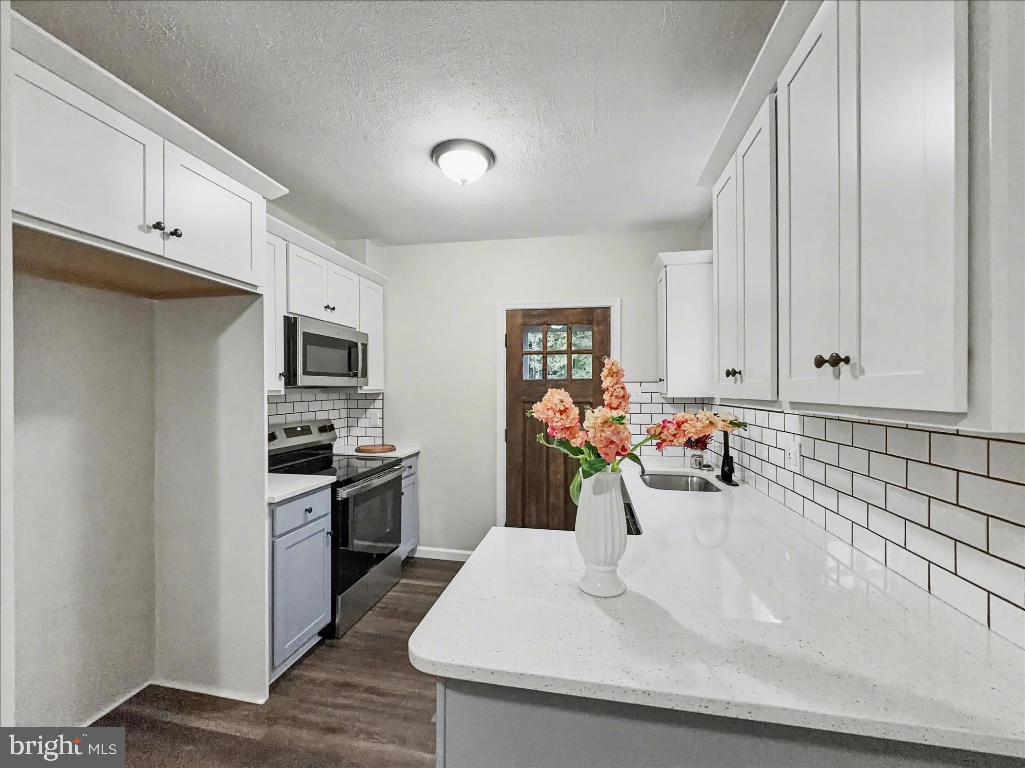 LANCASTER NORTHEAST - Residential