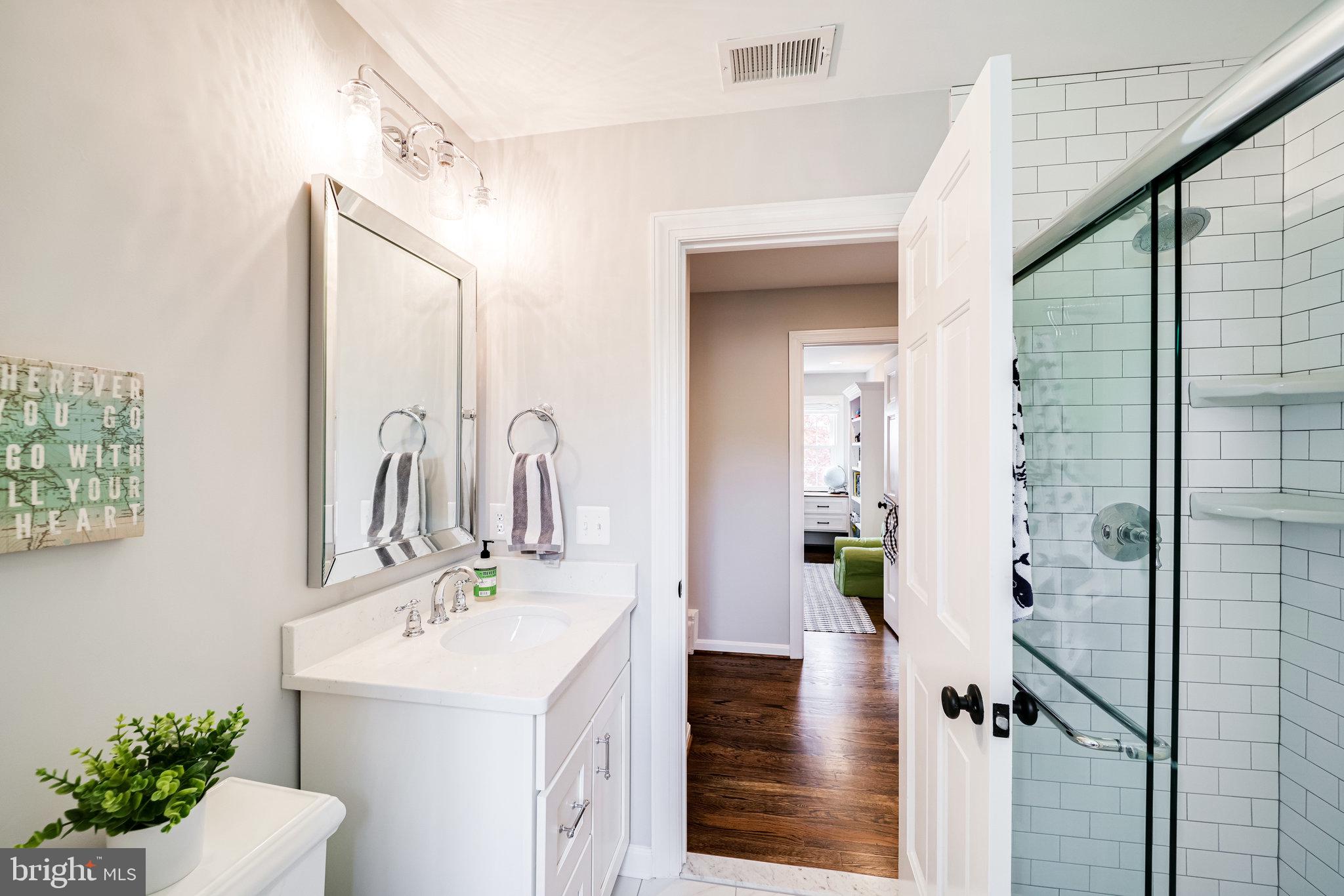 BELLE RIVE - Residential