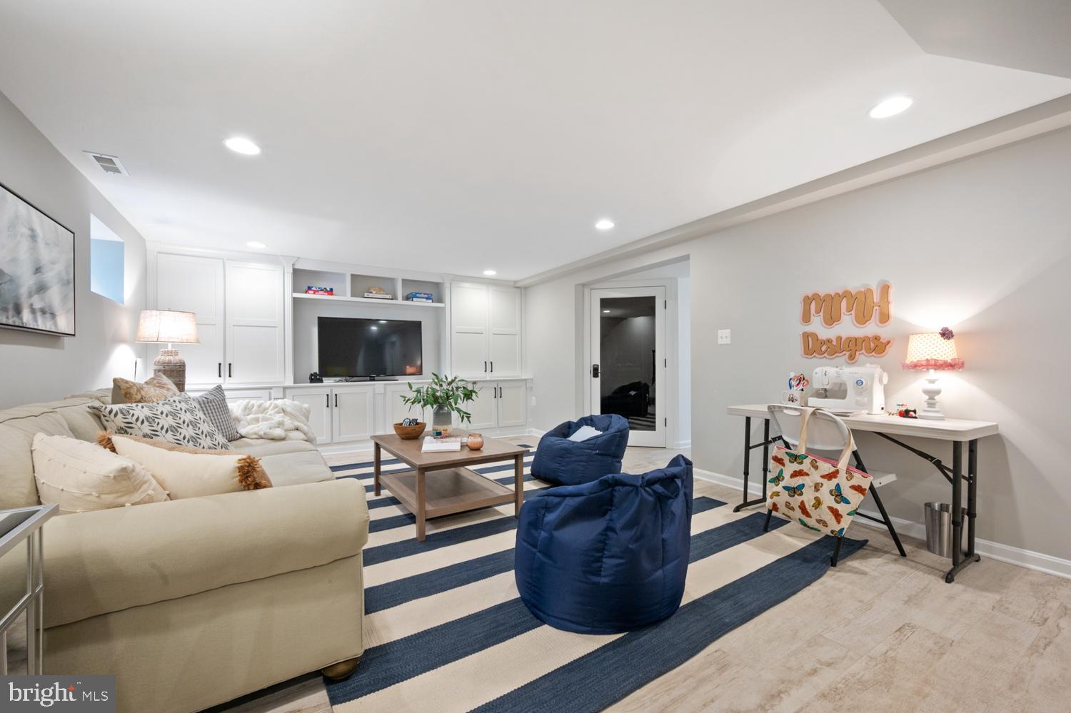 BELLE RIVE - Residential