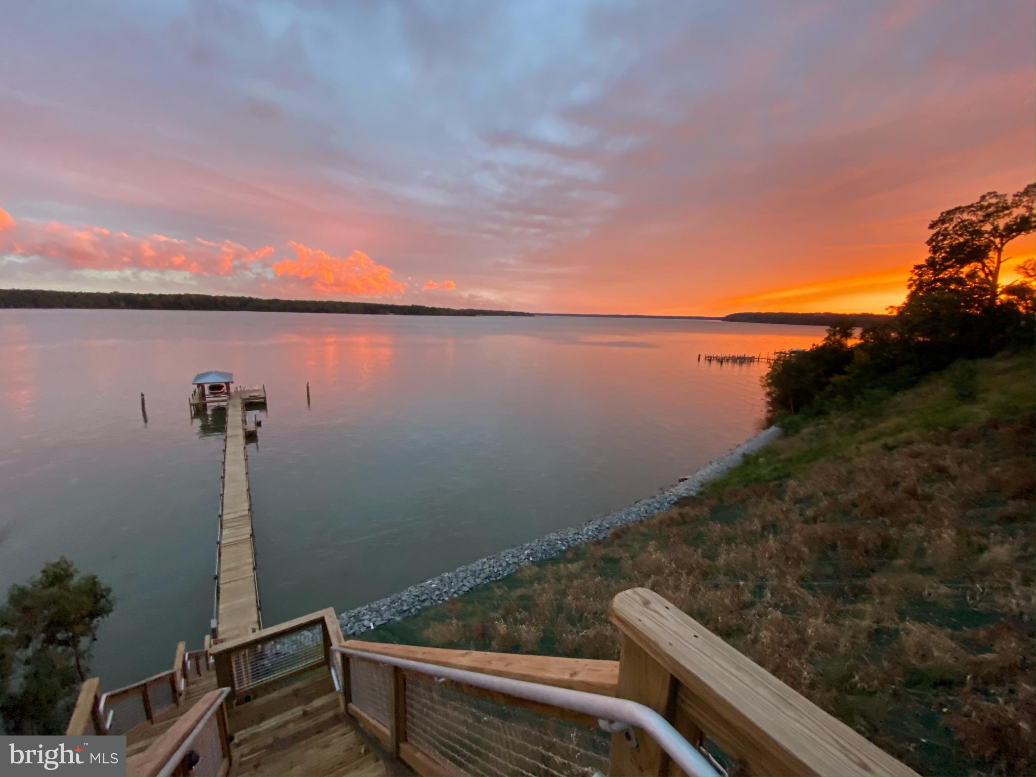 BELLE RIVE - Residential