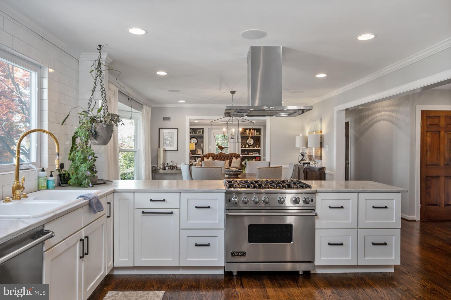 BELLE RIVE - Residential