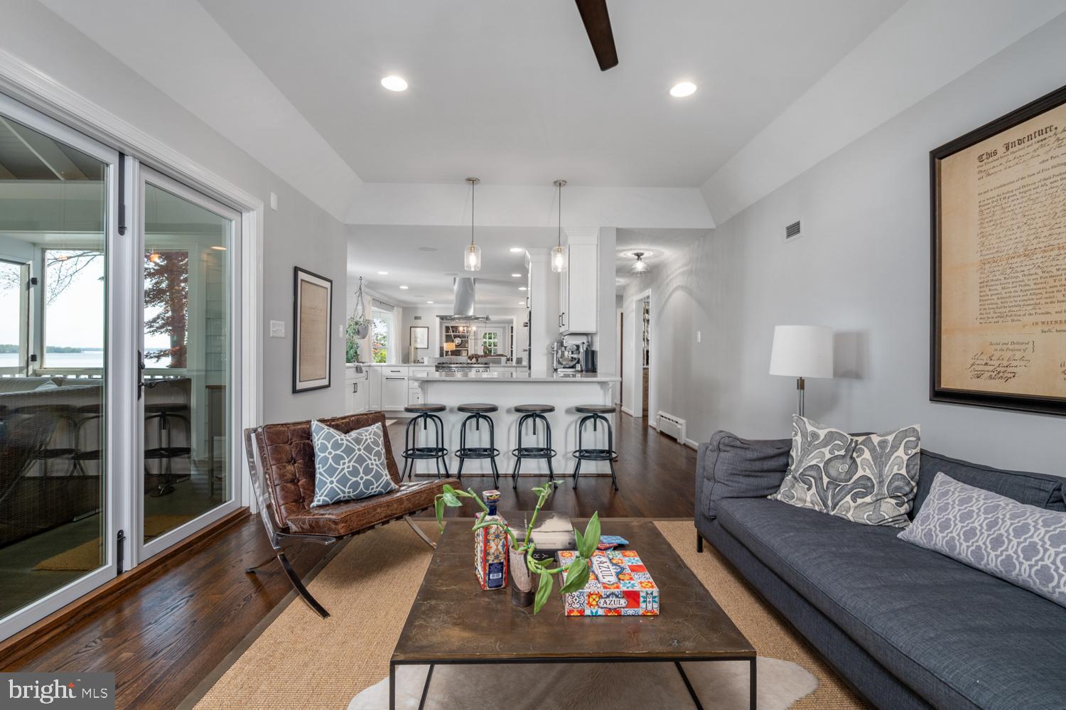 BELLE RIVE - Residential