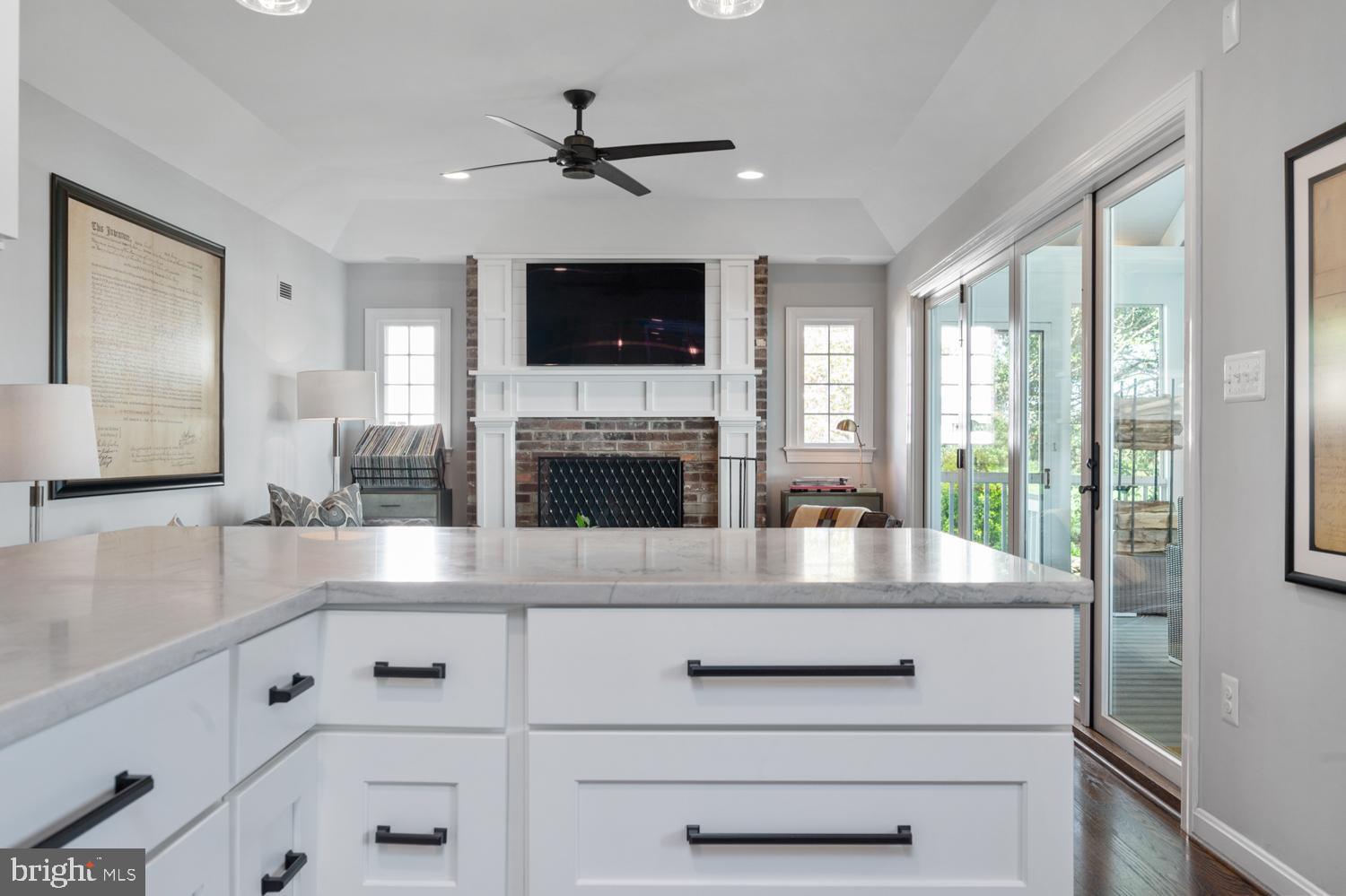 BELLE RIVE - Residential