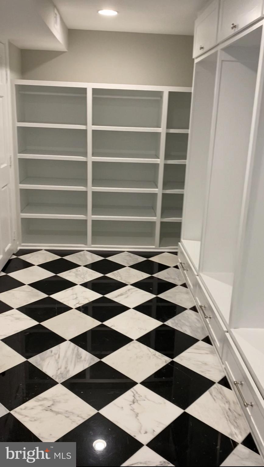 BELLE RIVE - Residential