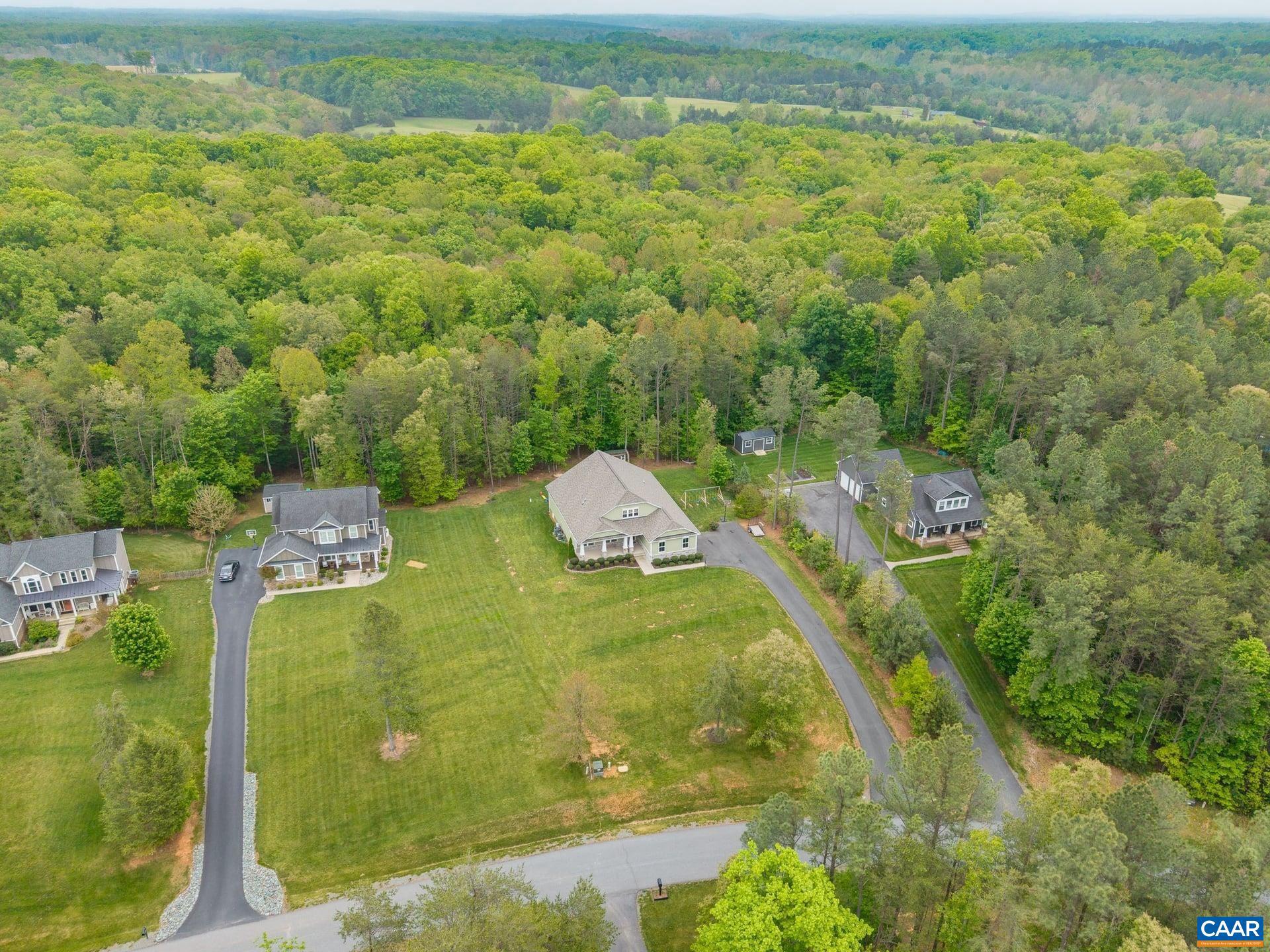 TWO RIVERS - Residential