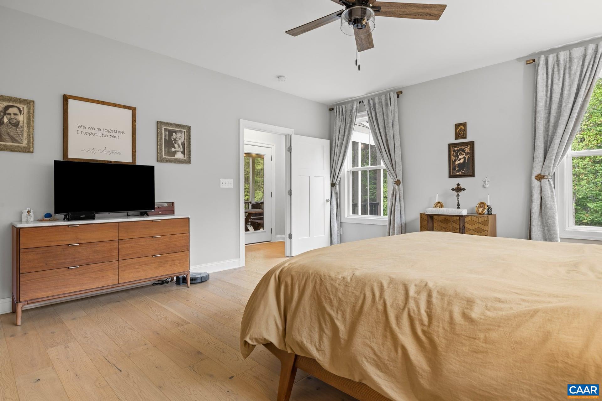TWO RIVERS - Residential