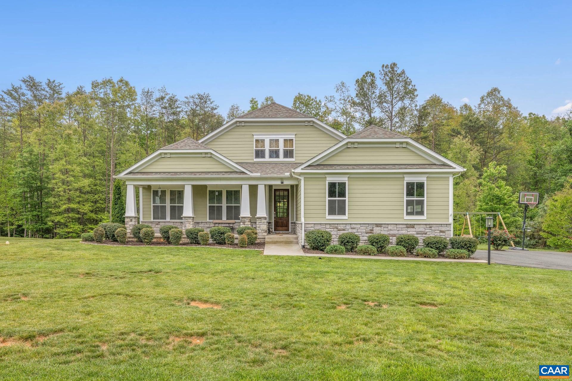 TWO RIVERS - Residential